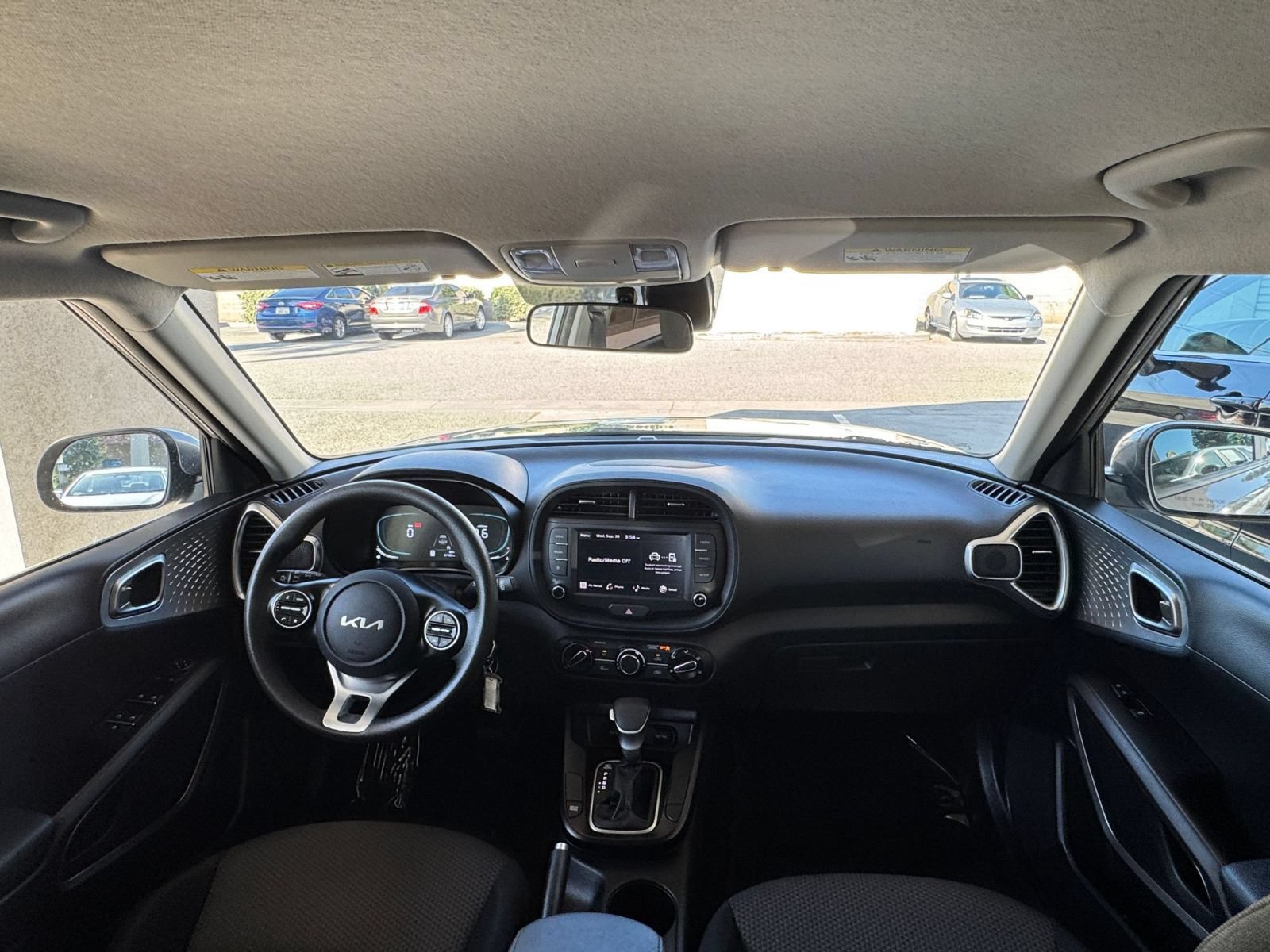 Thumbnail: 2025 Kia Soul - 30