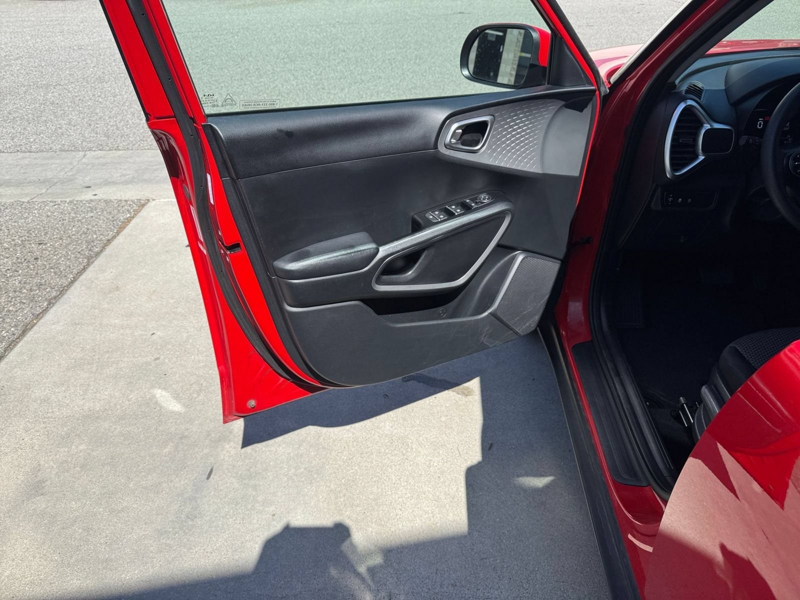 Thumbnail: 2025 Kia Soul - 18