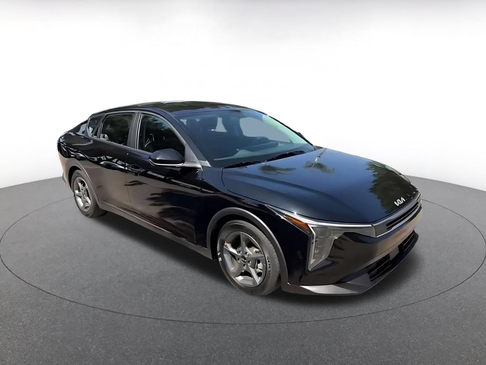 Thumbnail: 2026 Kia K4 - 2