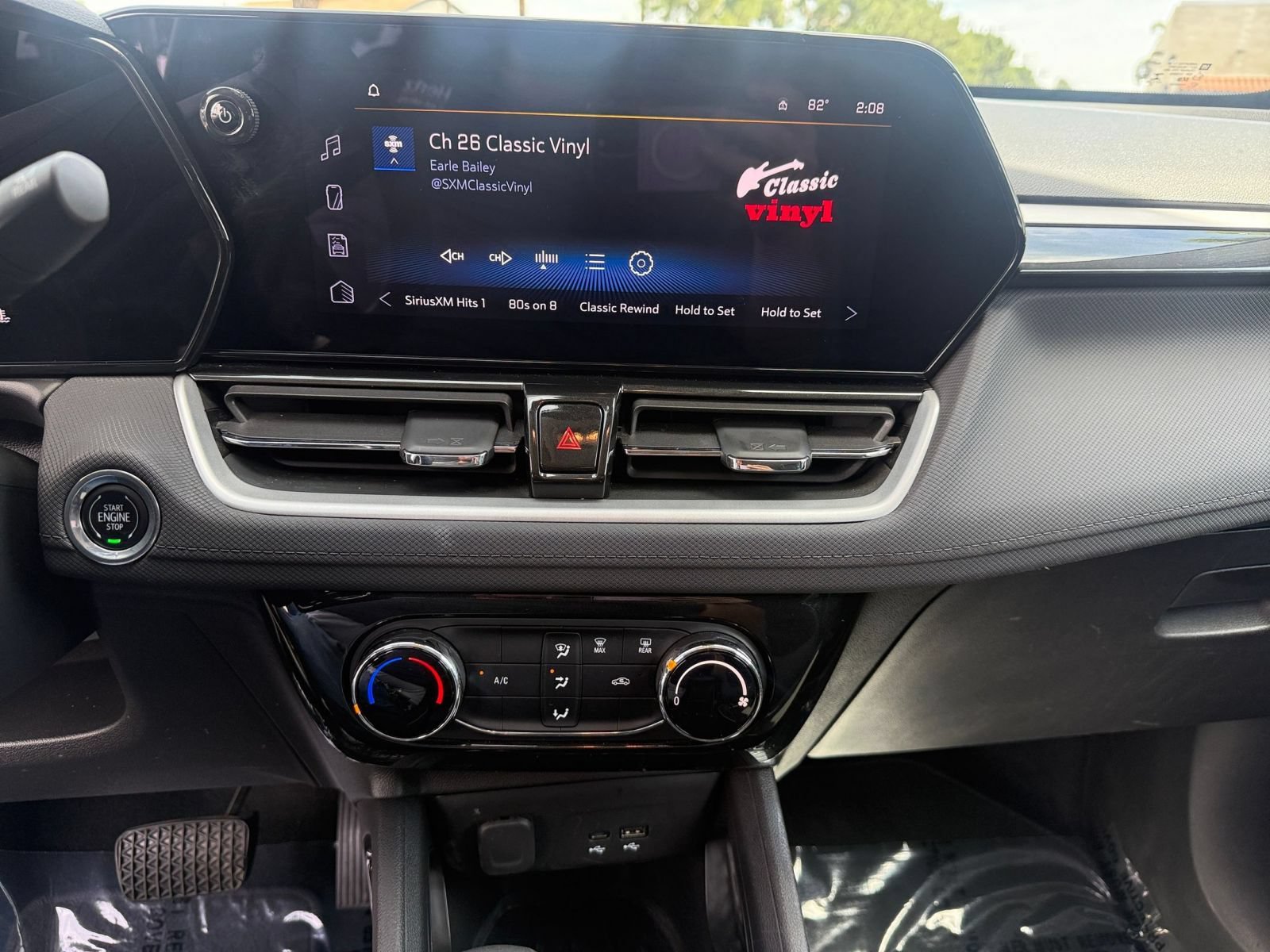 Thumbnail: 2025 Chevrolet TrailBlazer - 16