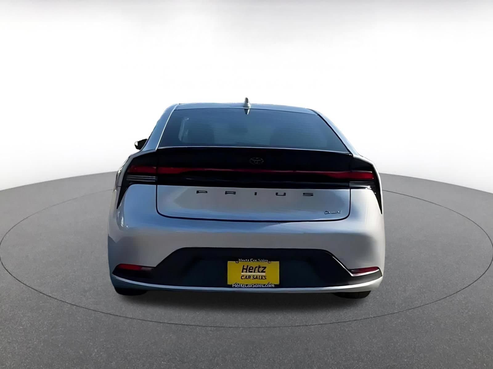 Thumbnail: 2024 Toyota Prius - 4