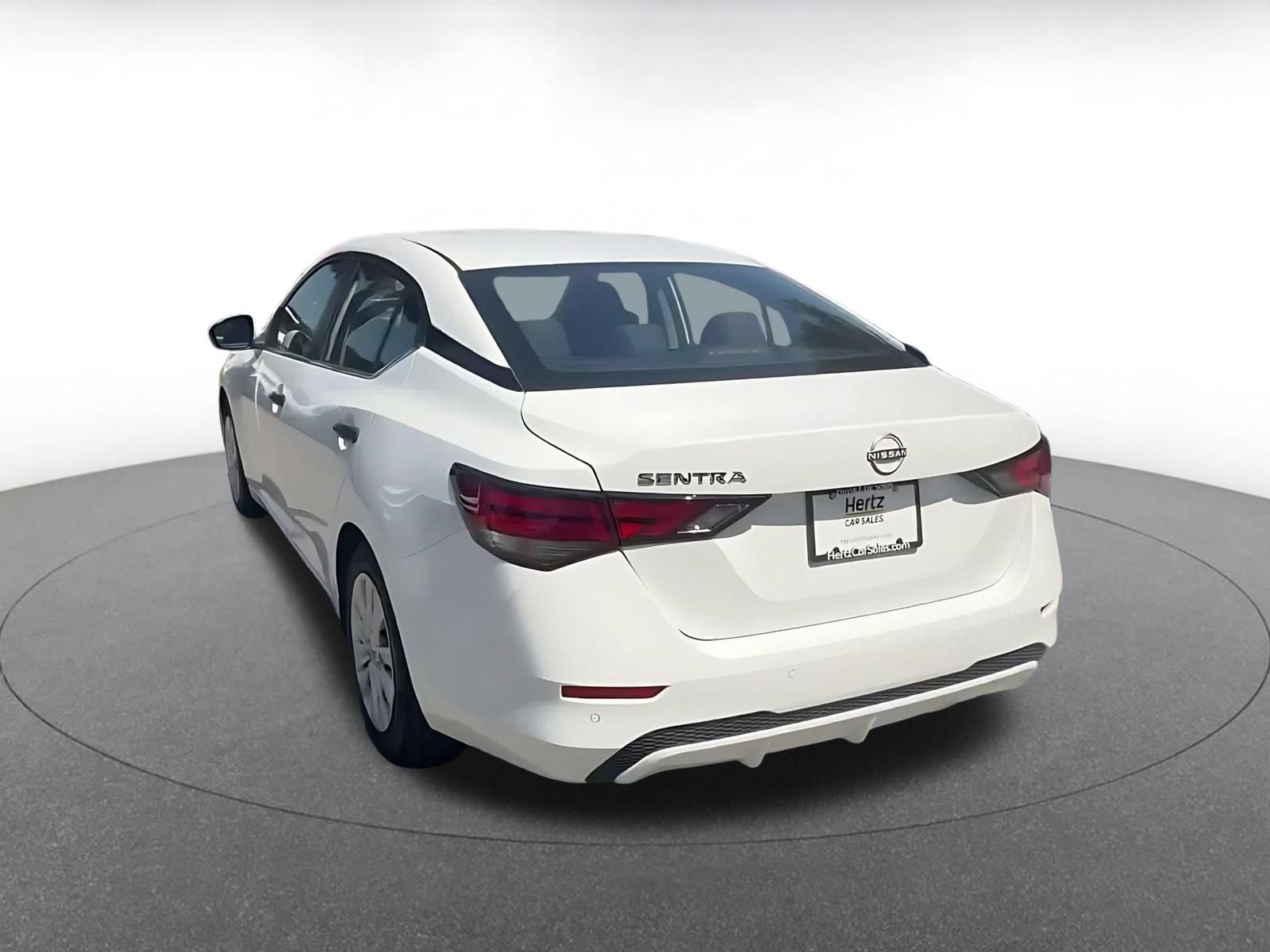 Thumbnail: 2025 Nissan Sentra - 10