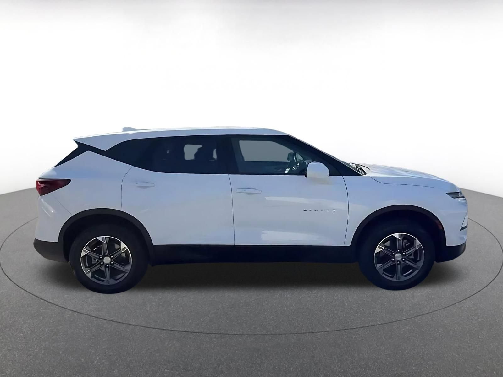 Thumbnail: 2025 Chevrolet Blazer - 15