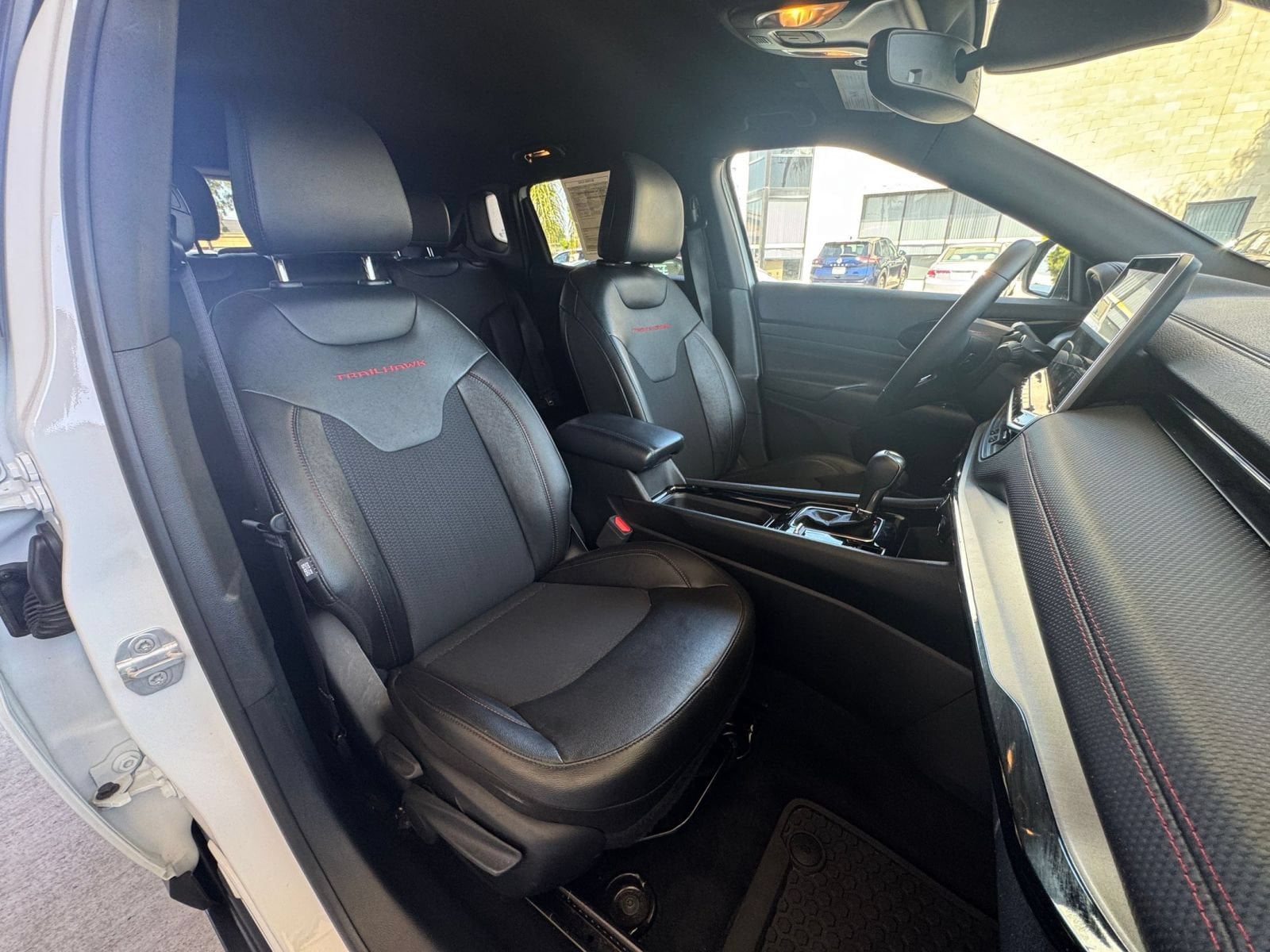 Thumbnail: 2025 Jeep Compass - 34