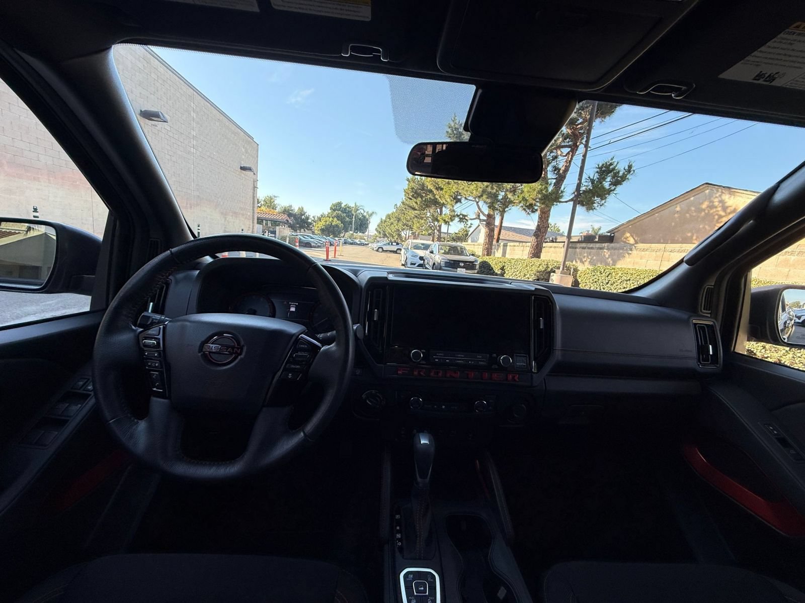 Thumbnail: 2026 Nissan Frontier - 30