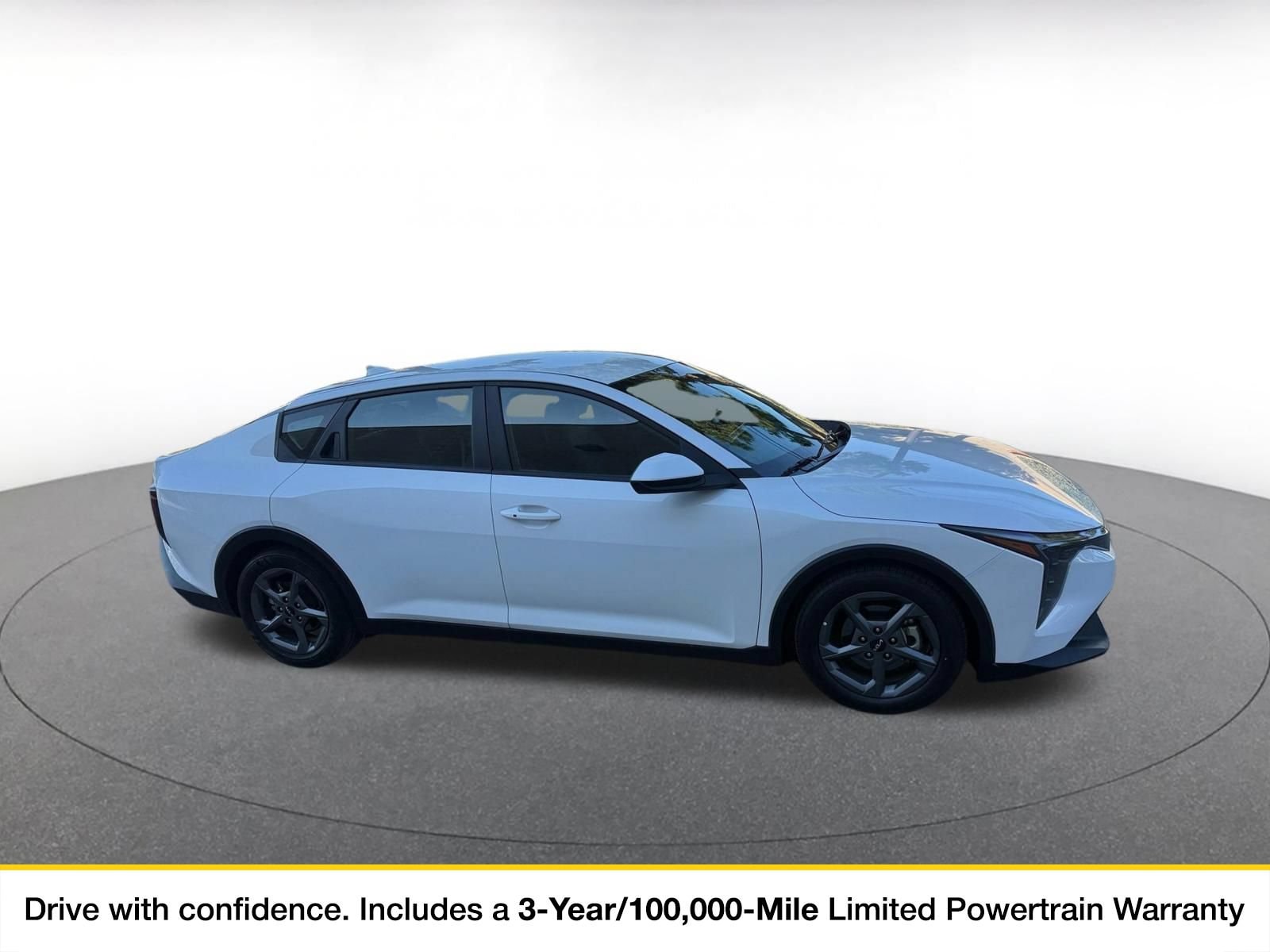 Thumbnail: 2025 Kia K4 - 1