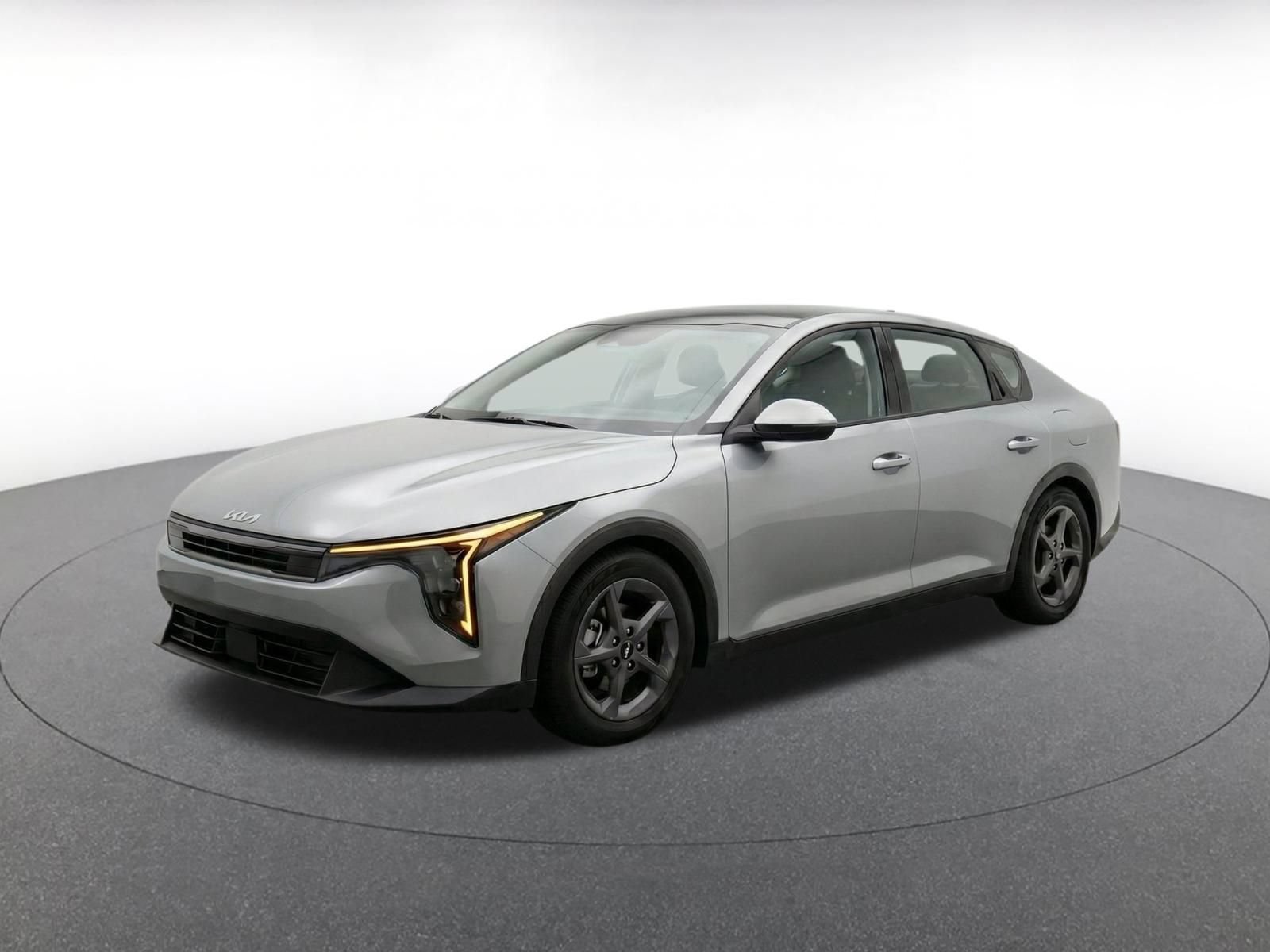 Thumbnail: 2026 Kia K4 - 3