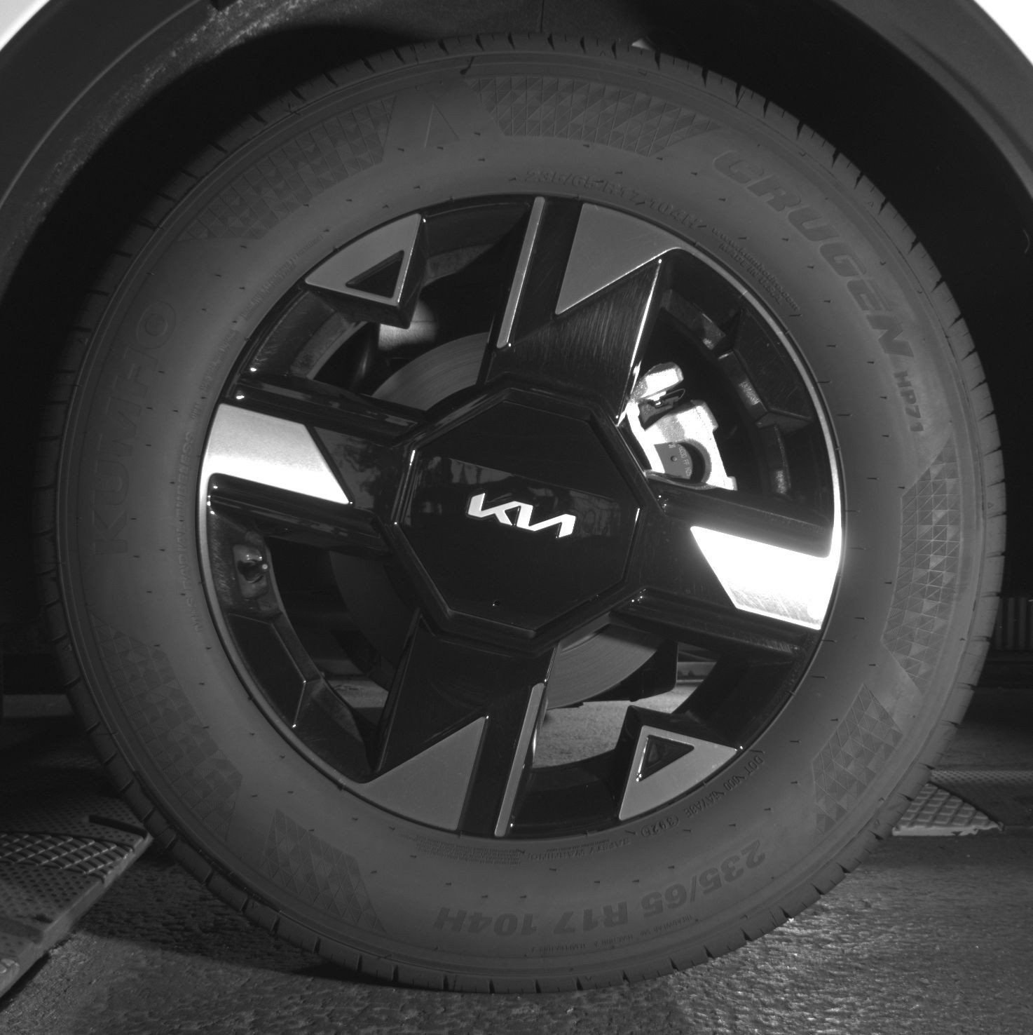 Thumbnail: 2026 Kia Sportage - 16