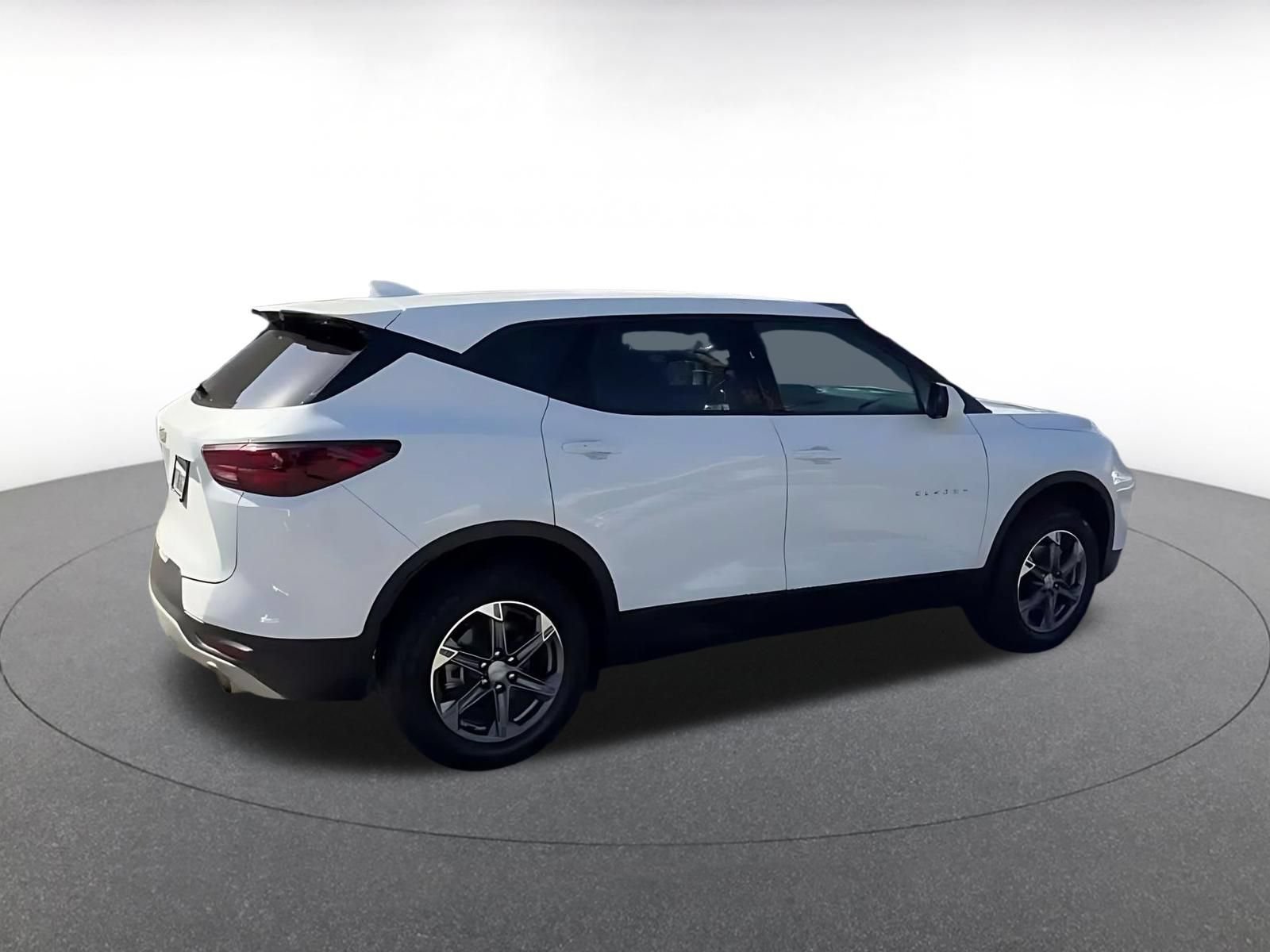 Thumbnail: 2025 Chevrolet Blazer - 13