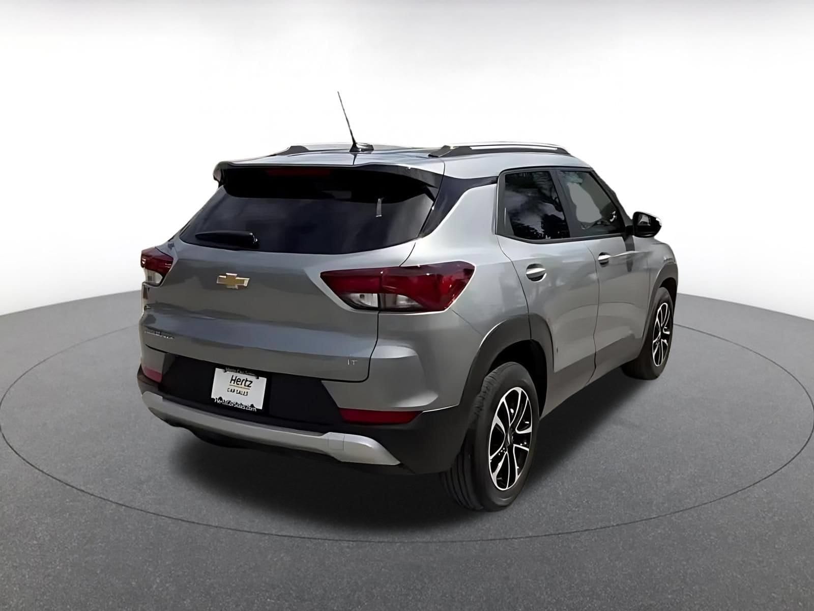 Thumbnail: 2025 Chevrolet TrailBlazer - 14