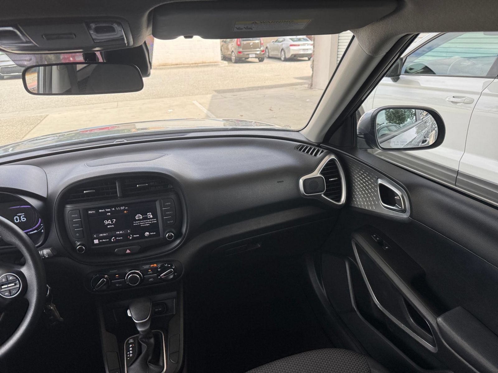 Thumbnail: 2025 Kia Soul - 32
