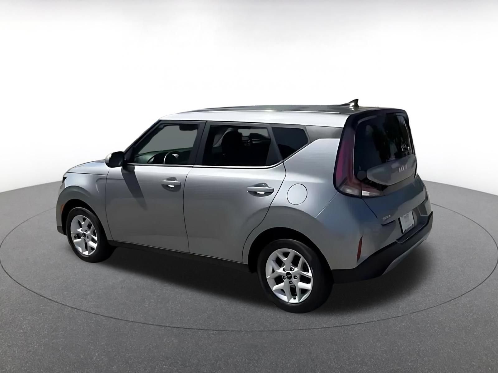 Thumbnail: 2025 Kia Soul - 9