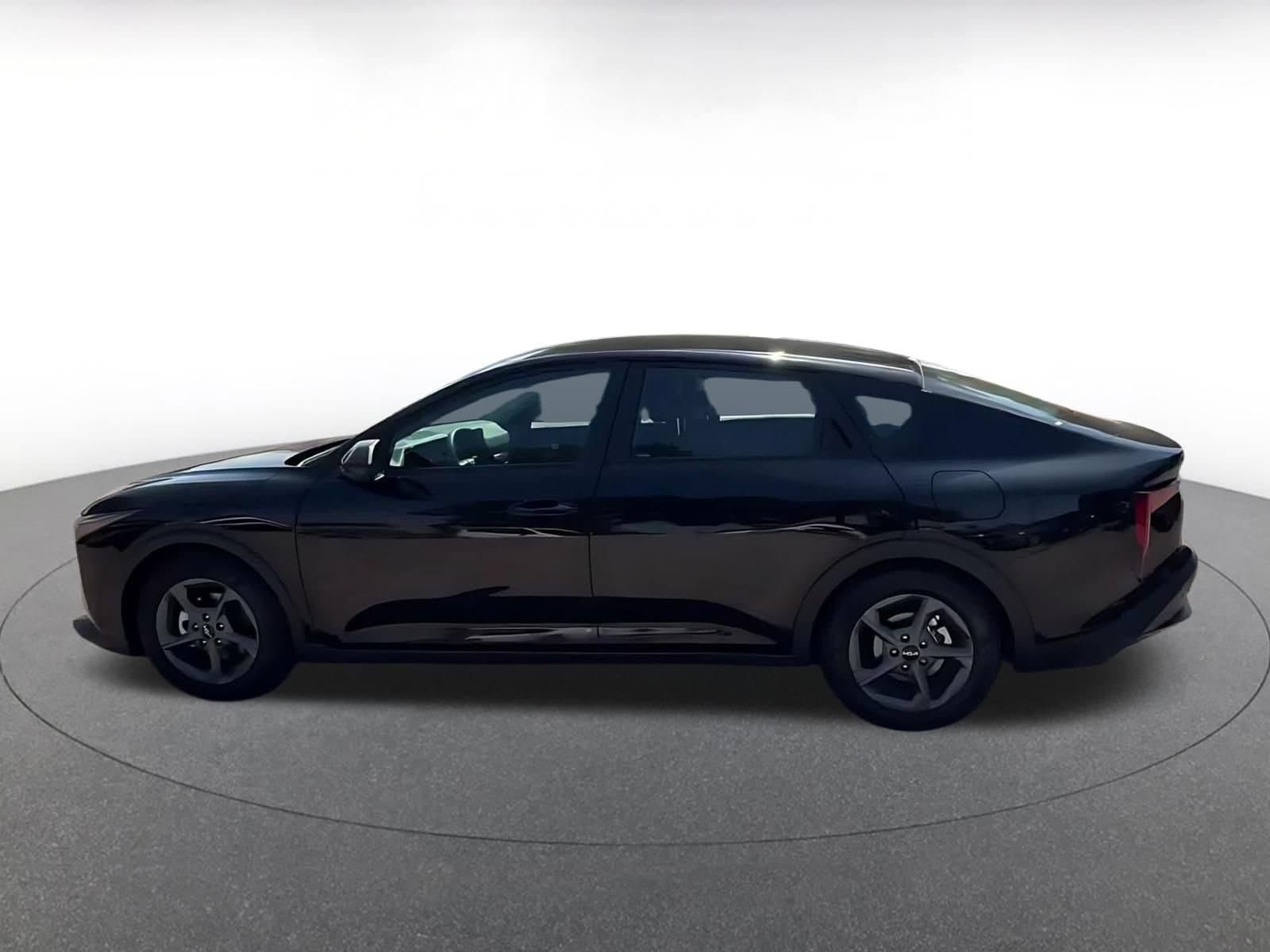 Thumbnail: 2026 Kia K4 - 8