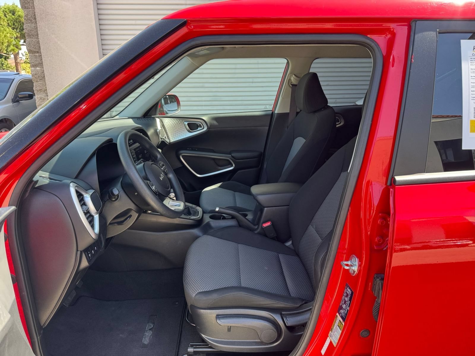 Thumbnail: 2025 Kia Soul - 24