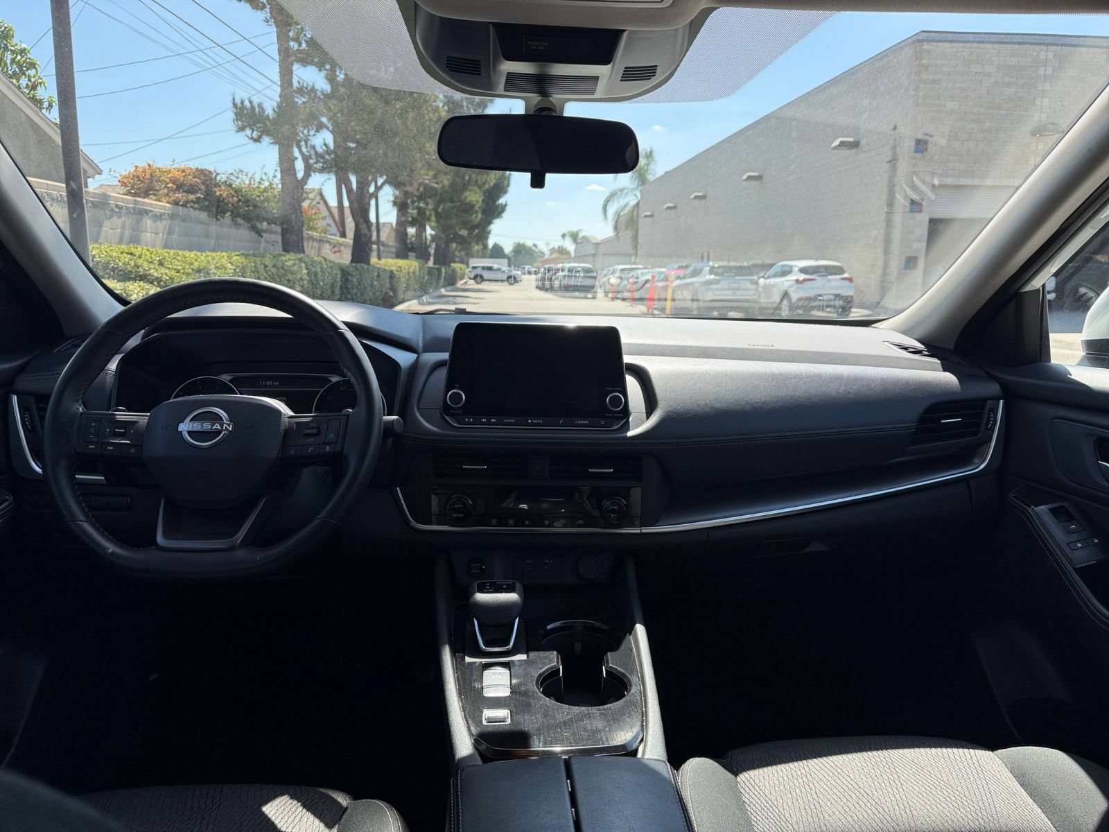 Thumbnail: 2025 Nissan Rogue - 31