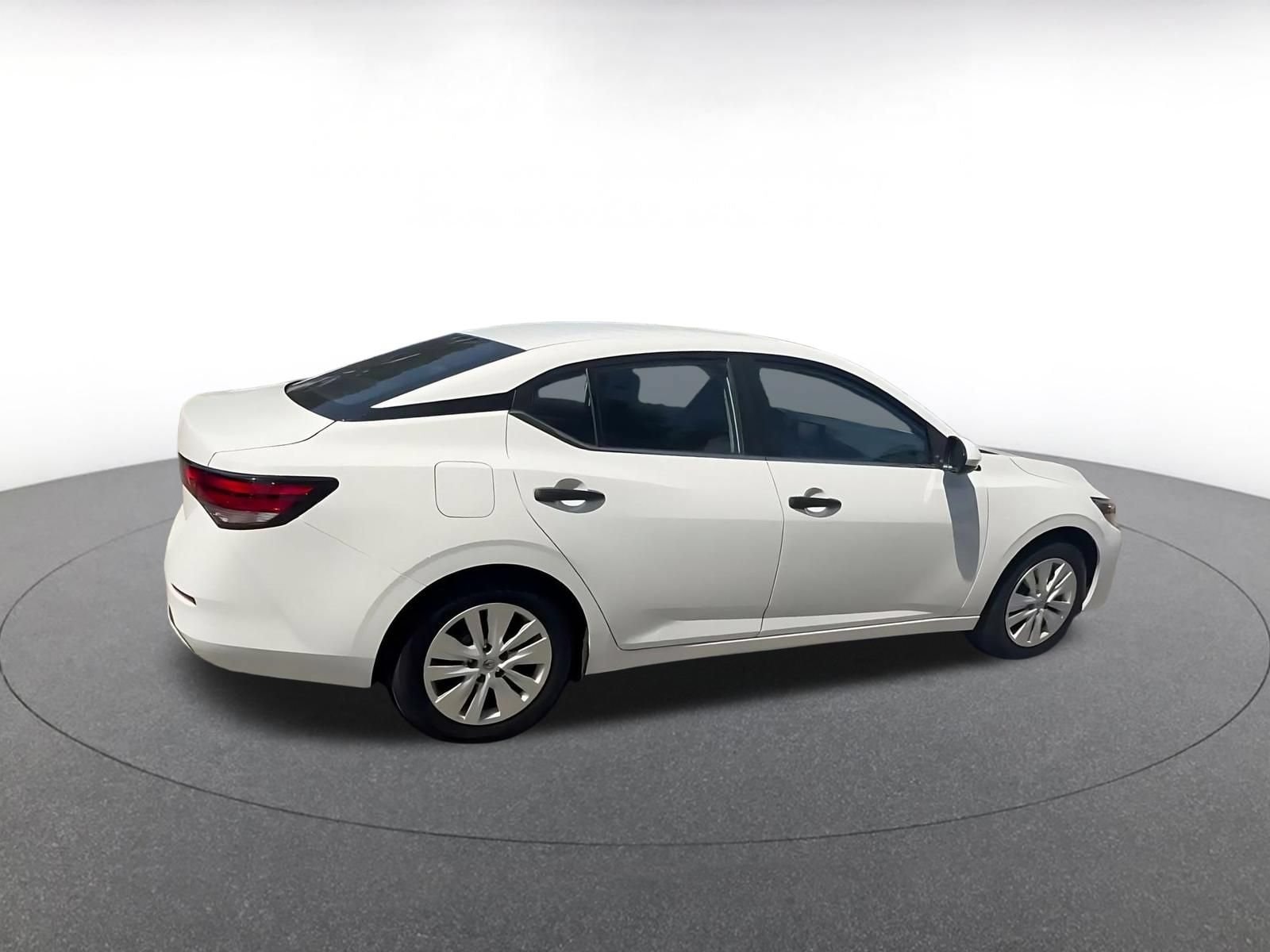 Thumbnail: 2025 Nissan Sentra - 13