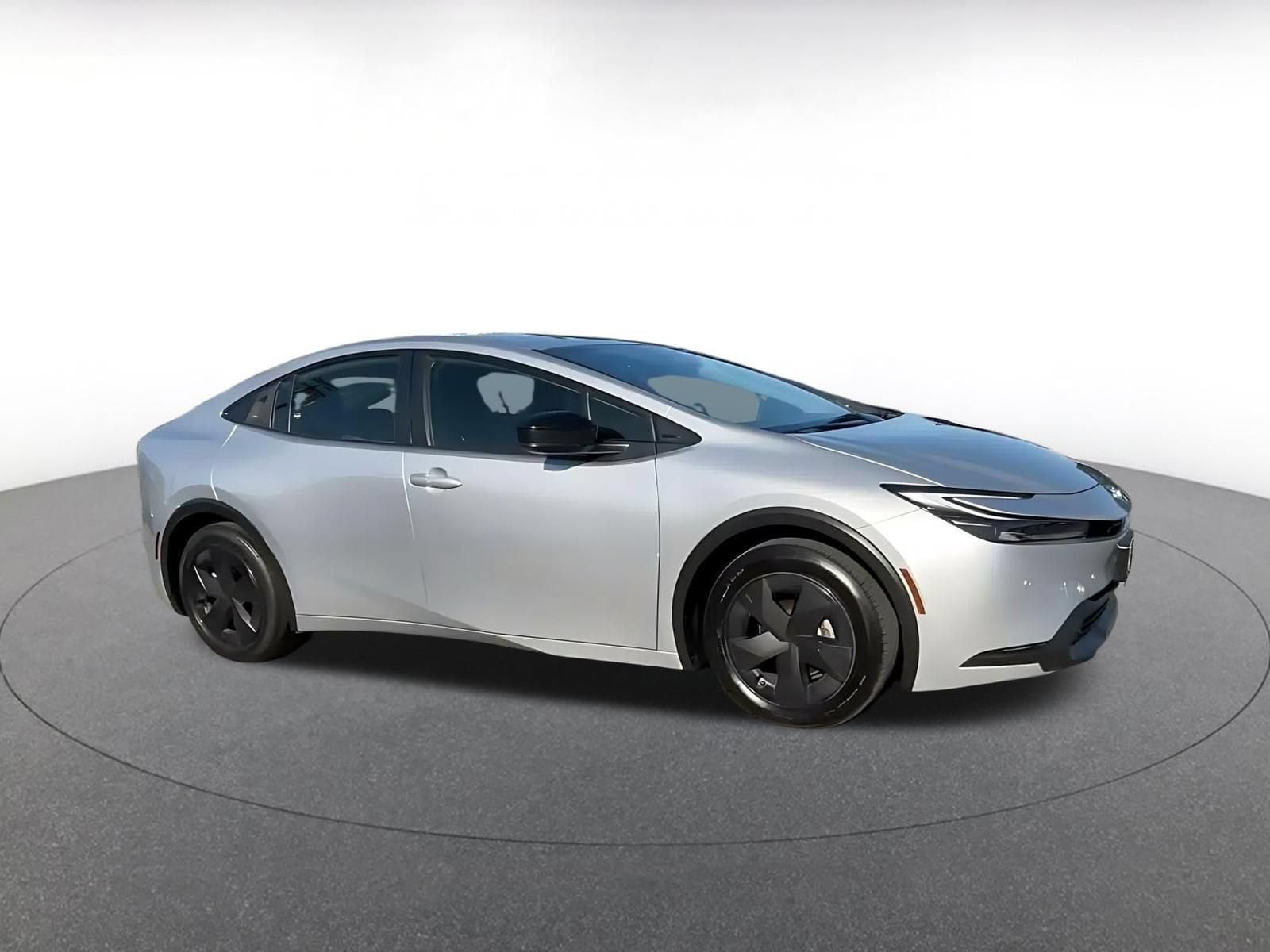 Thumbnail: 2024 Toyota Prius - 2