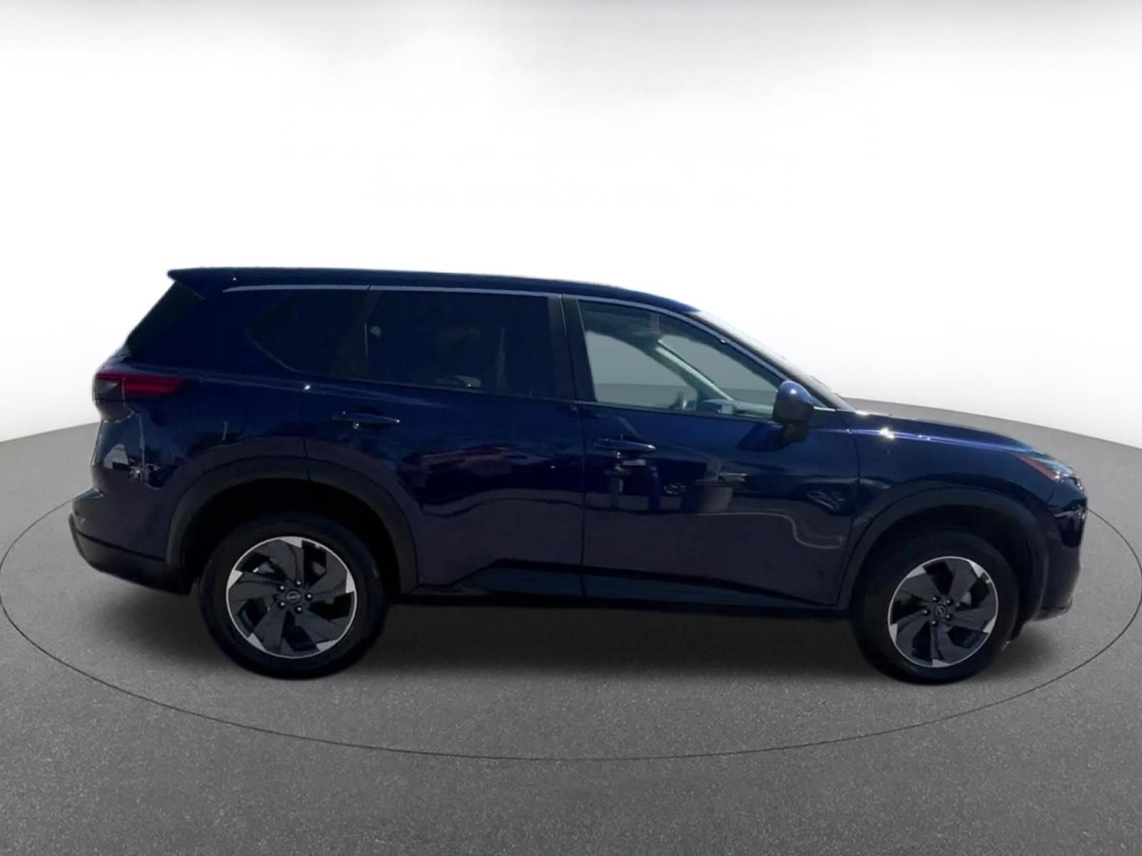 Thumbnail: 2025 Nissan Rogue - 15