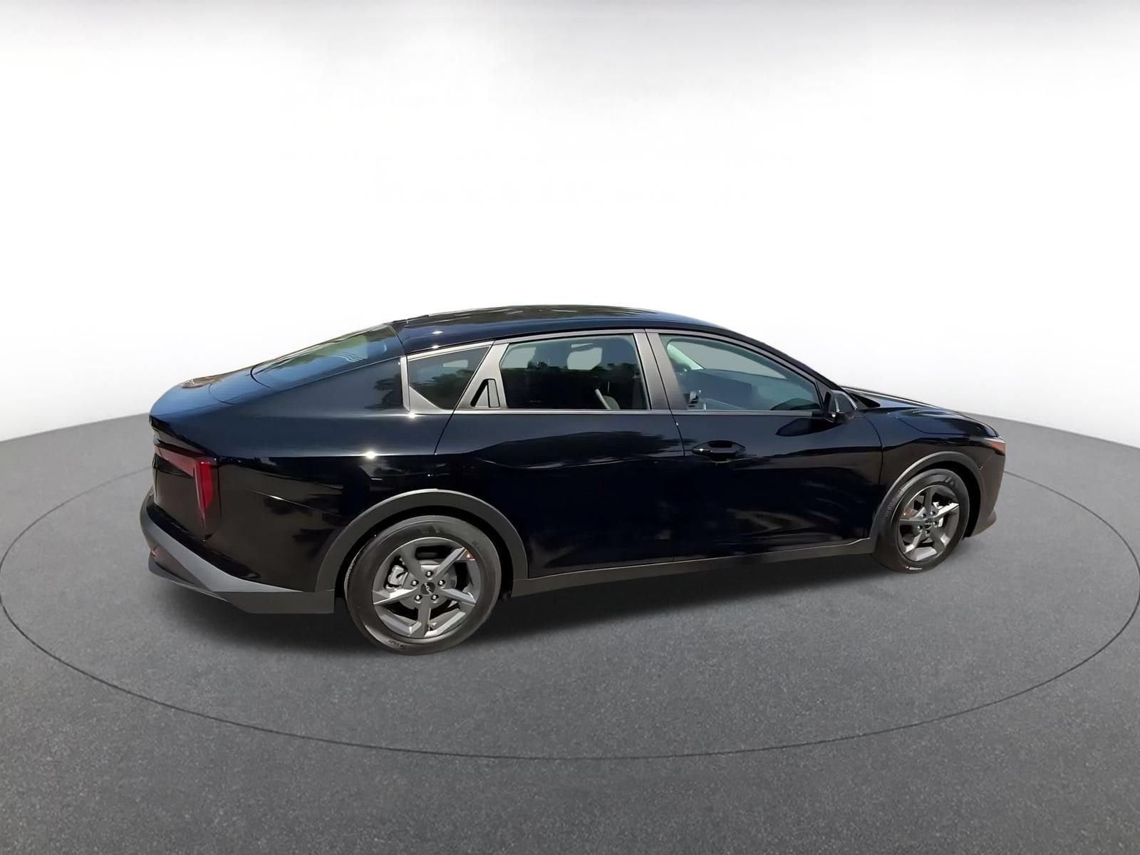 Thumbnail: 2026 Kia K4 - 13