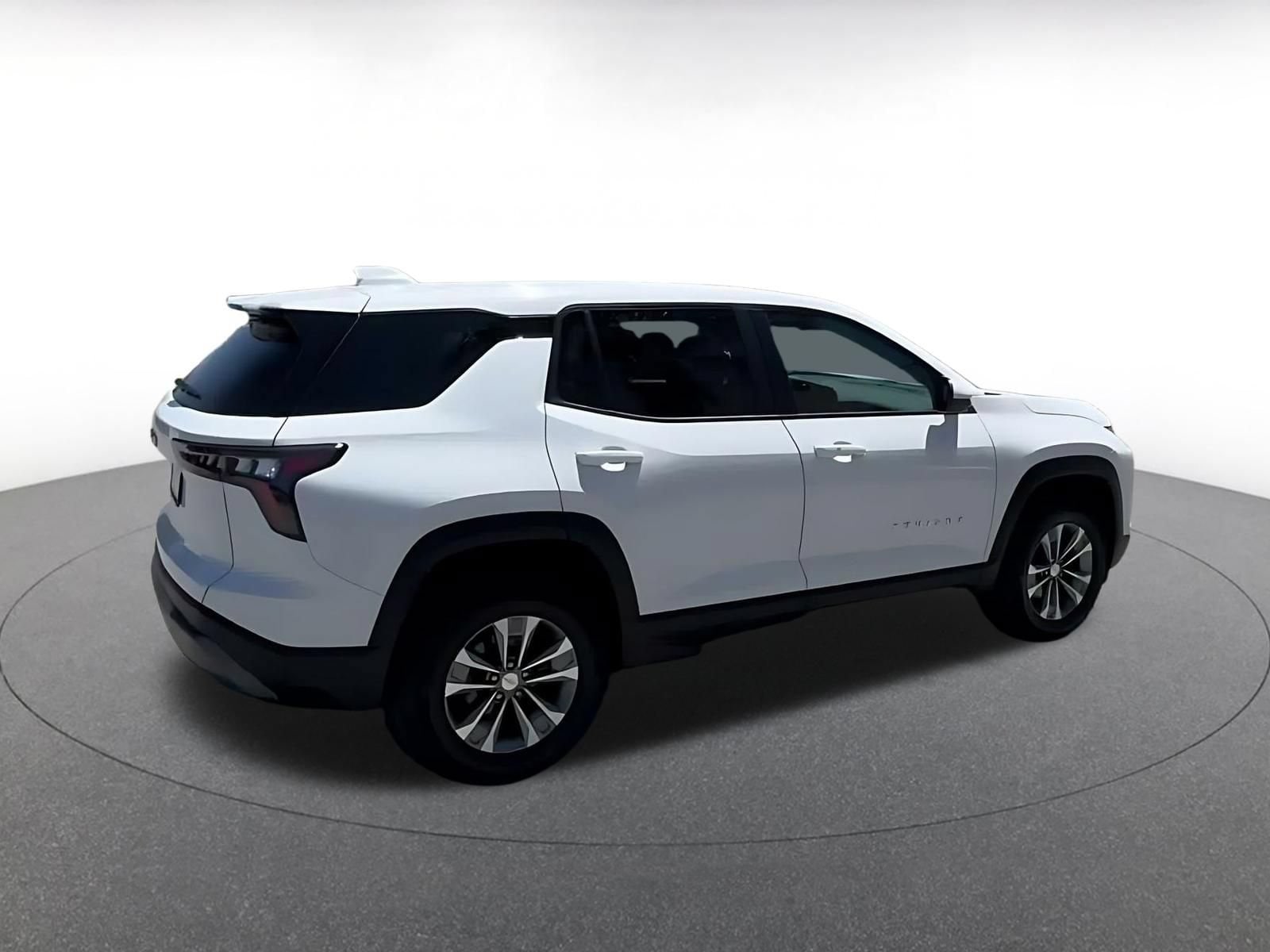 Thumbnail: 2025 Chevrolet Equinox - 14