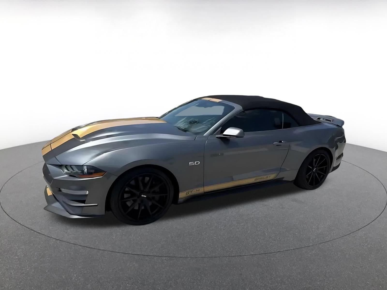 Thumbnail: 2022 Ford Mustang - 7