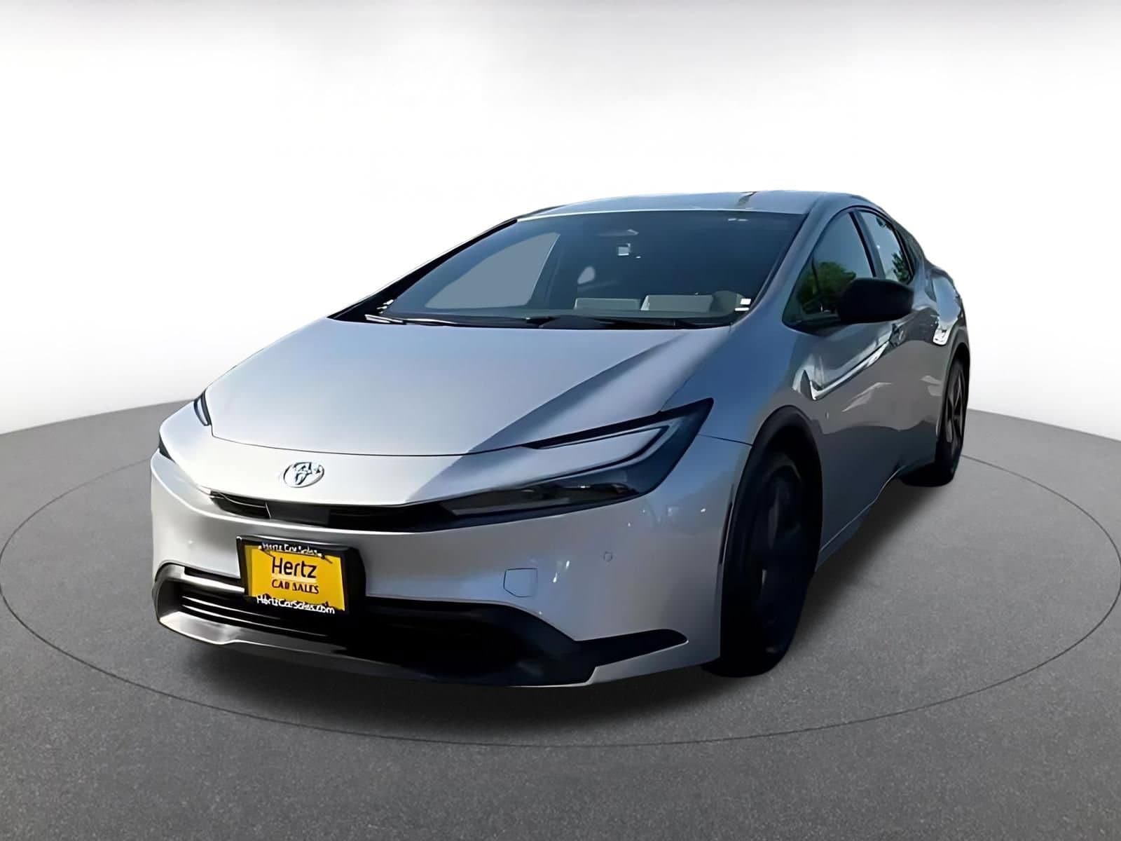 Thumbnail: 2024 Toyota Prius - 6