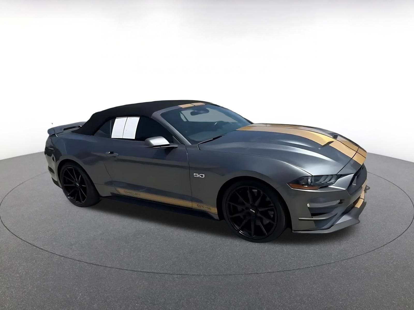 Thumbnail: 2022 Ford Mustang - 2
