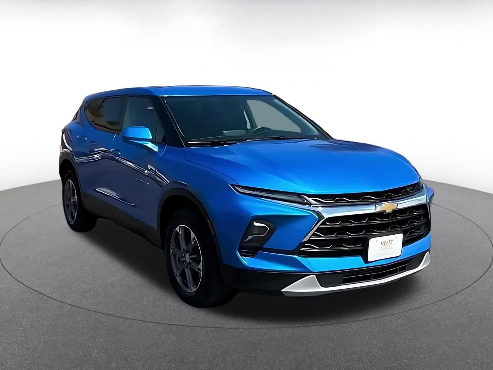 Thumbnail: 2026 Chevrolet Blazer - 3