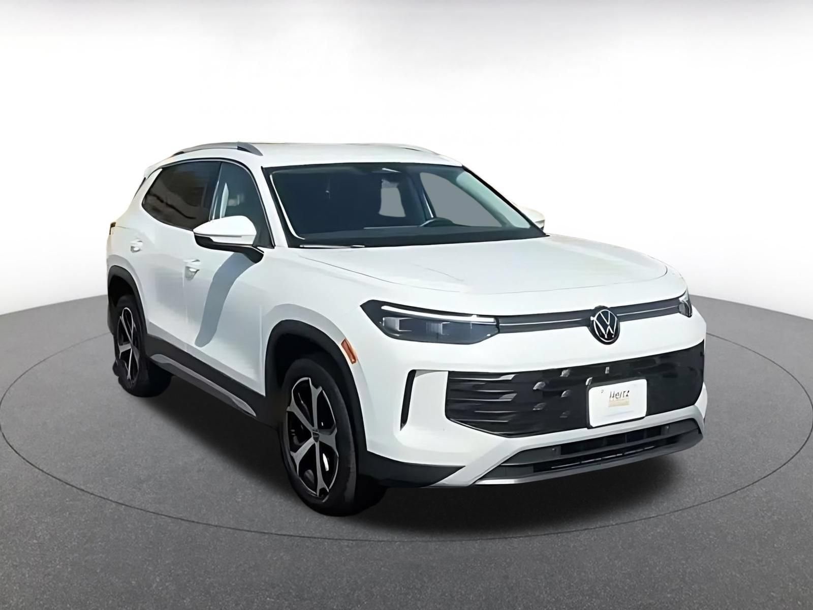 Thumbnail: 2026 Volkswagen Tiguan - 3