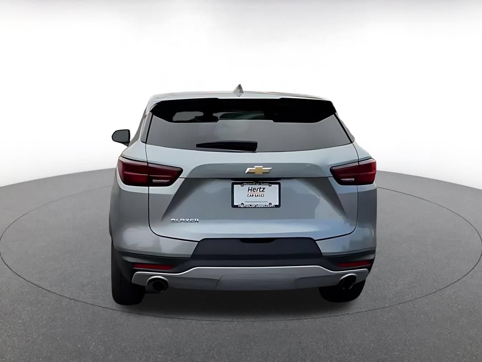Thumbnail: 2026 Chevrolet Blazer - 12