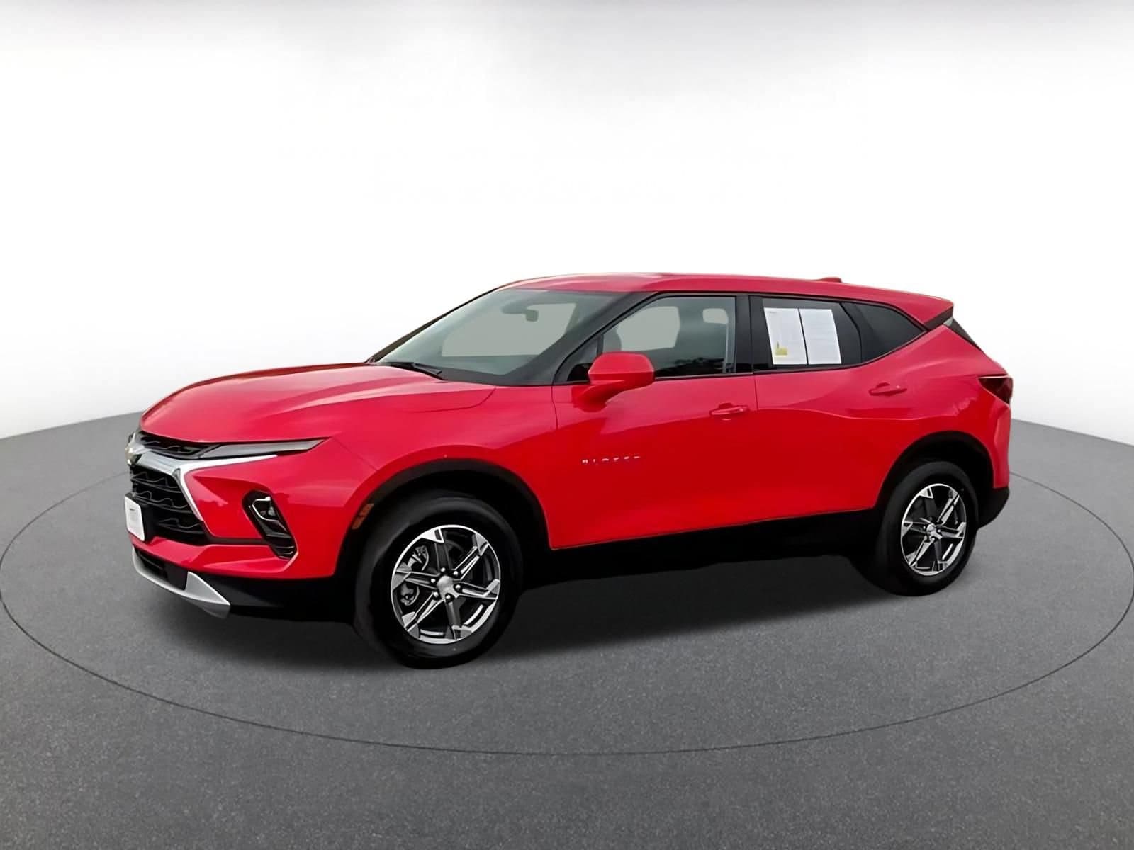 Thumbnail: 2025 Chevrolet Blazer - 14