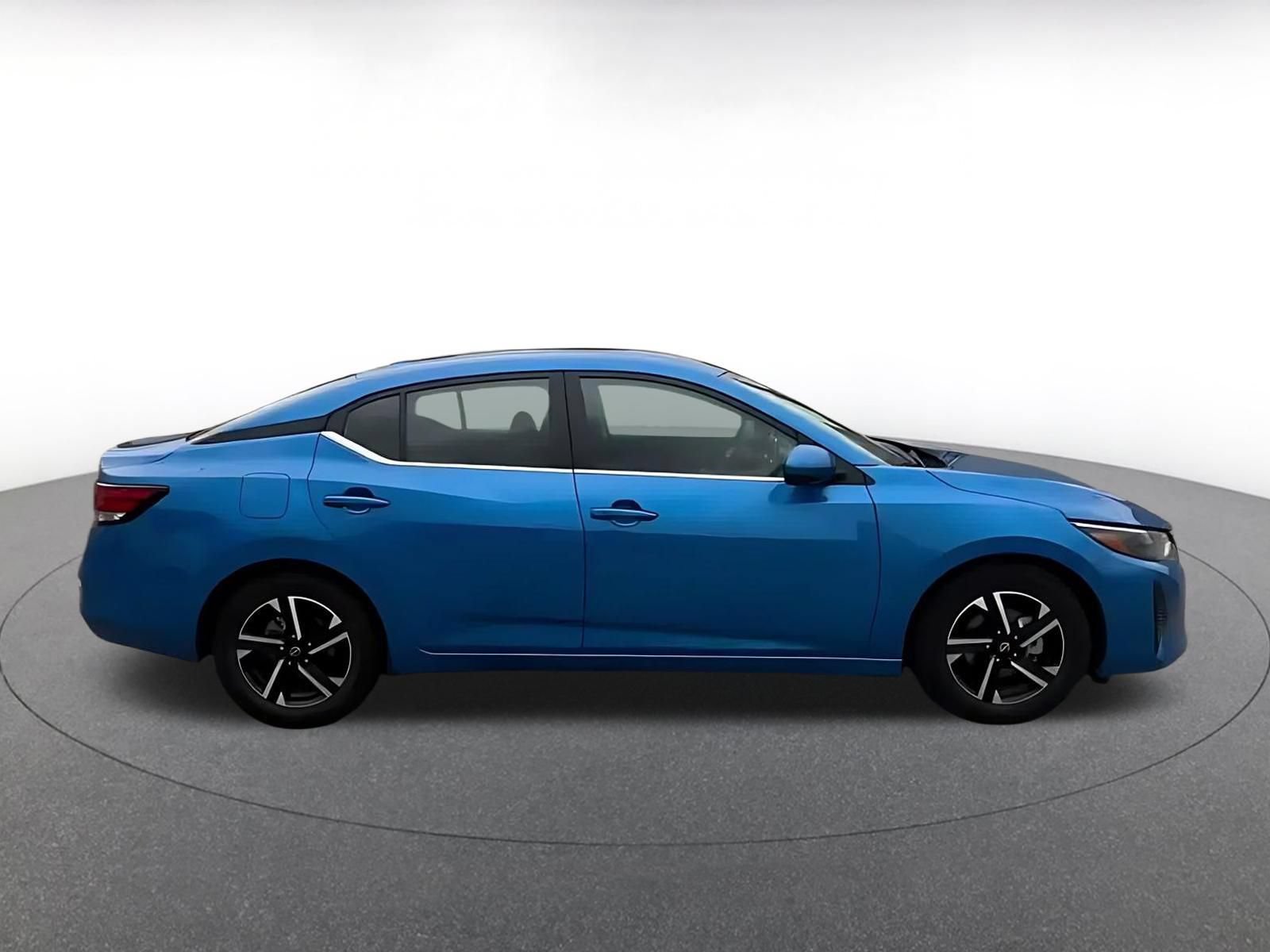 Thumbnail: 2025 Nissan Sentra - 15
