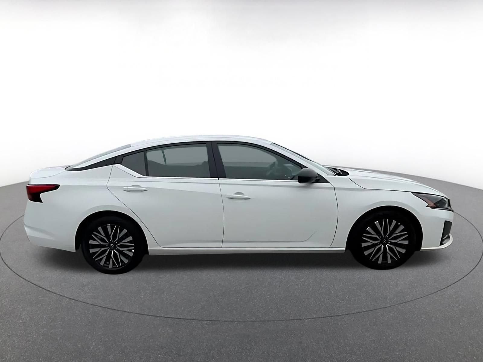 Thumbnail: 2026 Nissan Altima - 15