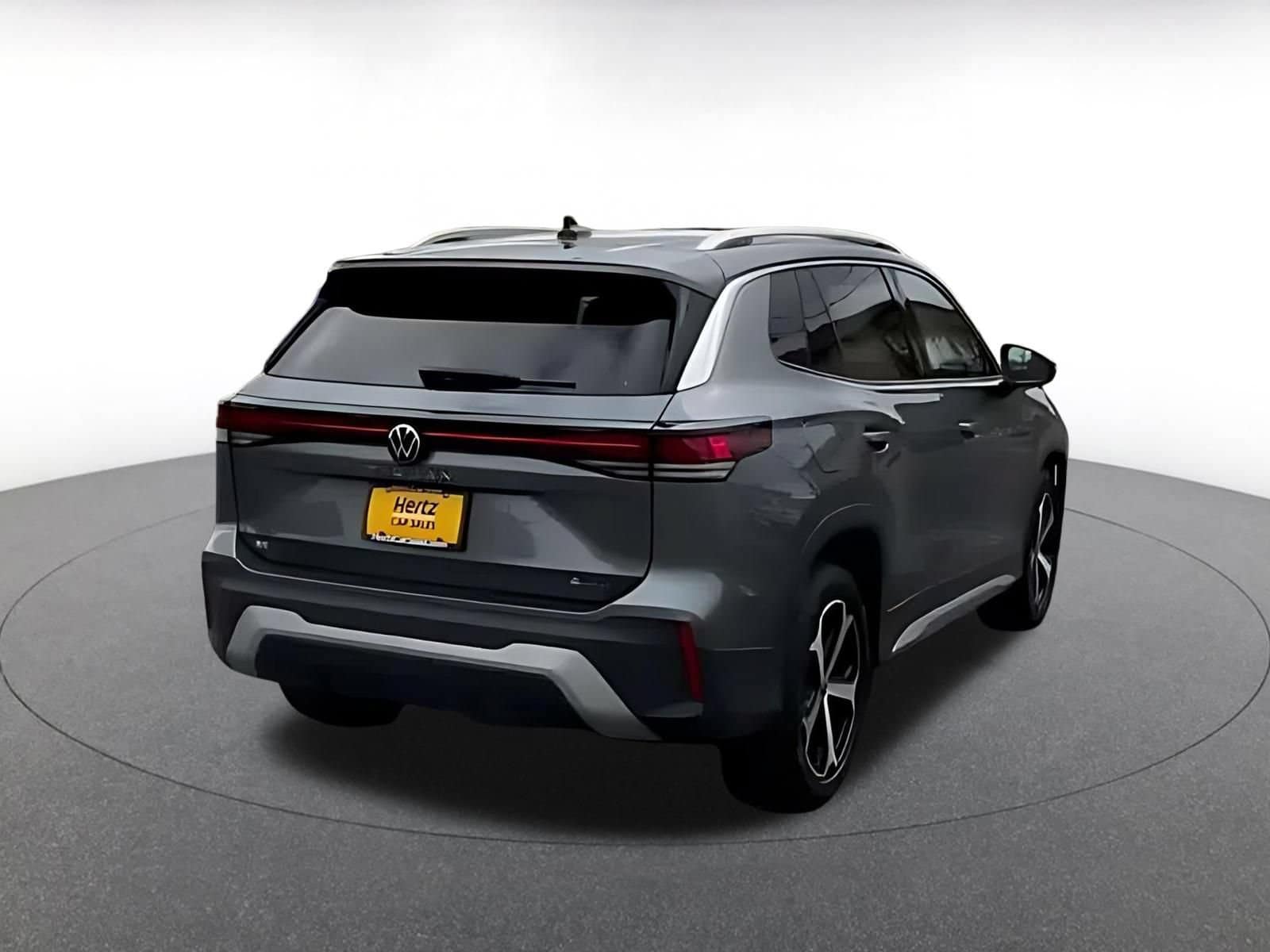 Thumbnail: 2026 Volkswagen Tiguan - 13