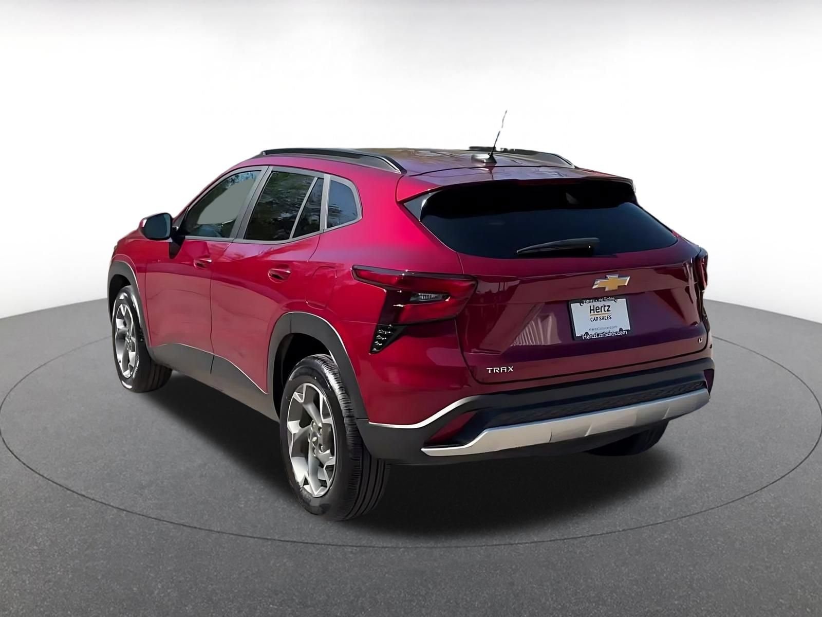 Thumbnail: 2025 Chevrolet Trax - 10