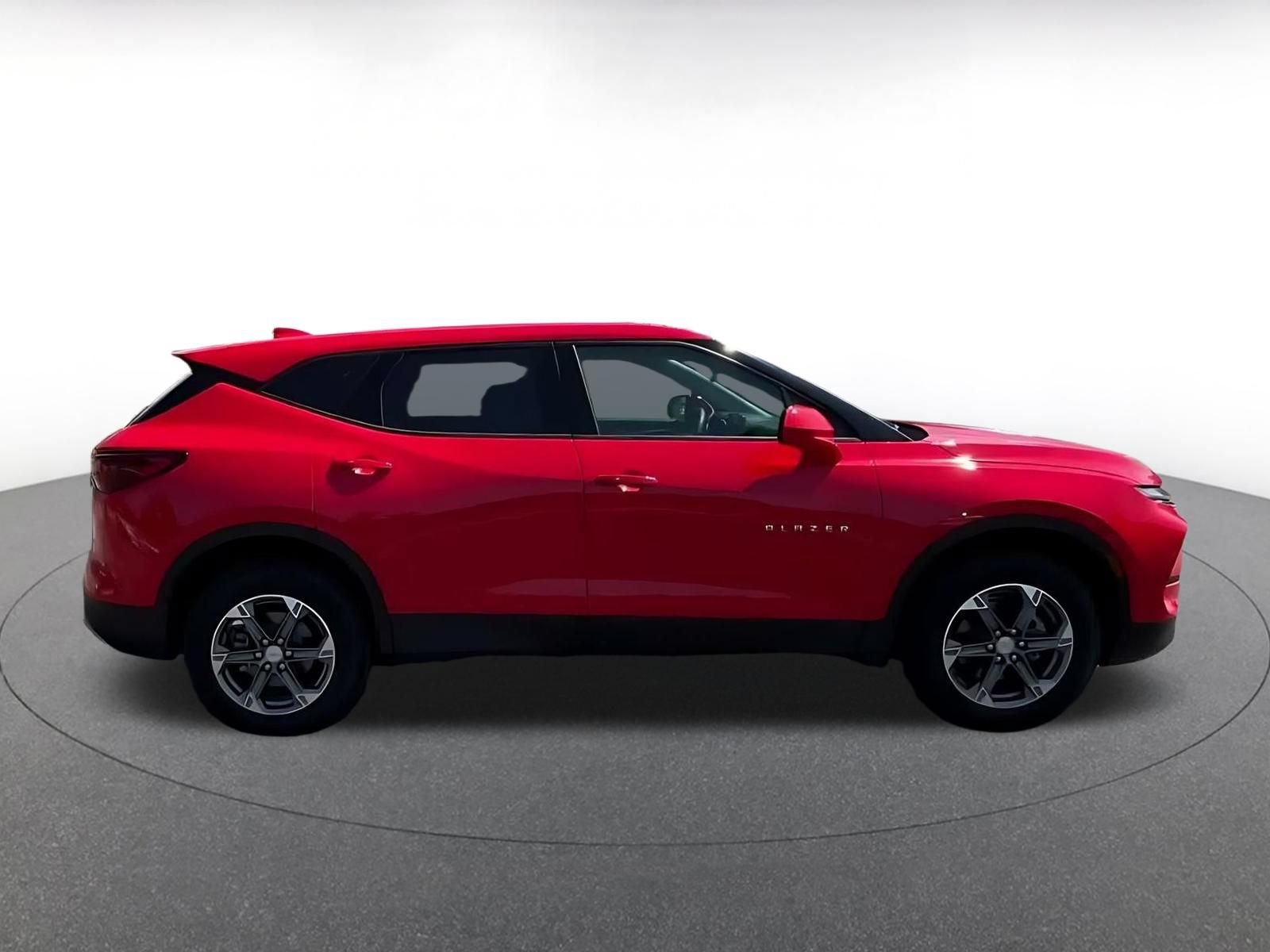 Thumbnail: 2026 Chevrolet Blazer - 15