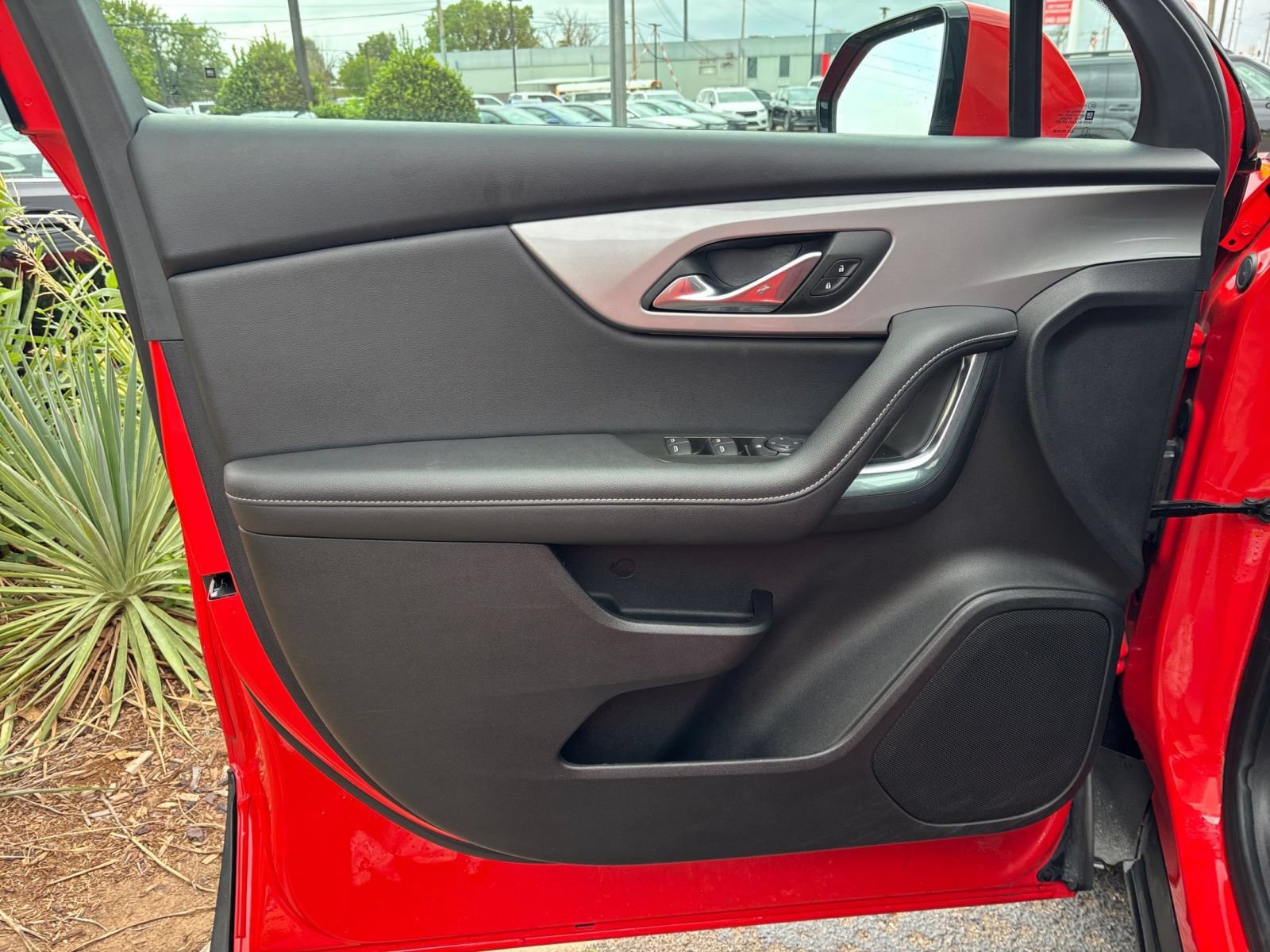 Thumbnail: 2025 Chevrolet Blazer - 18