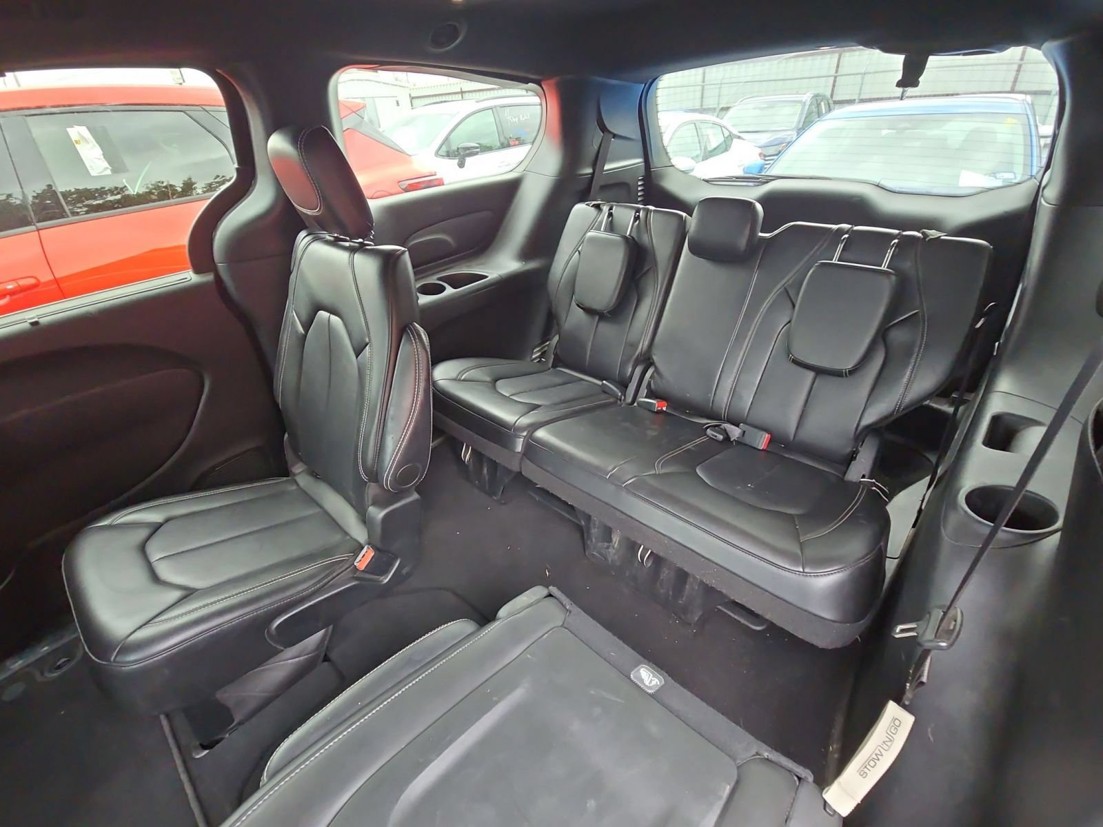 Thumbnail: 2025 Chrysler Pacifica - 12