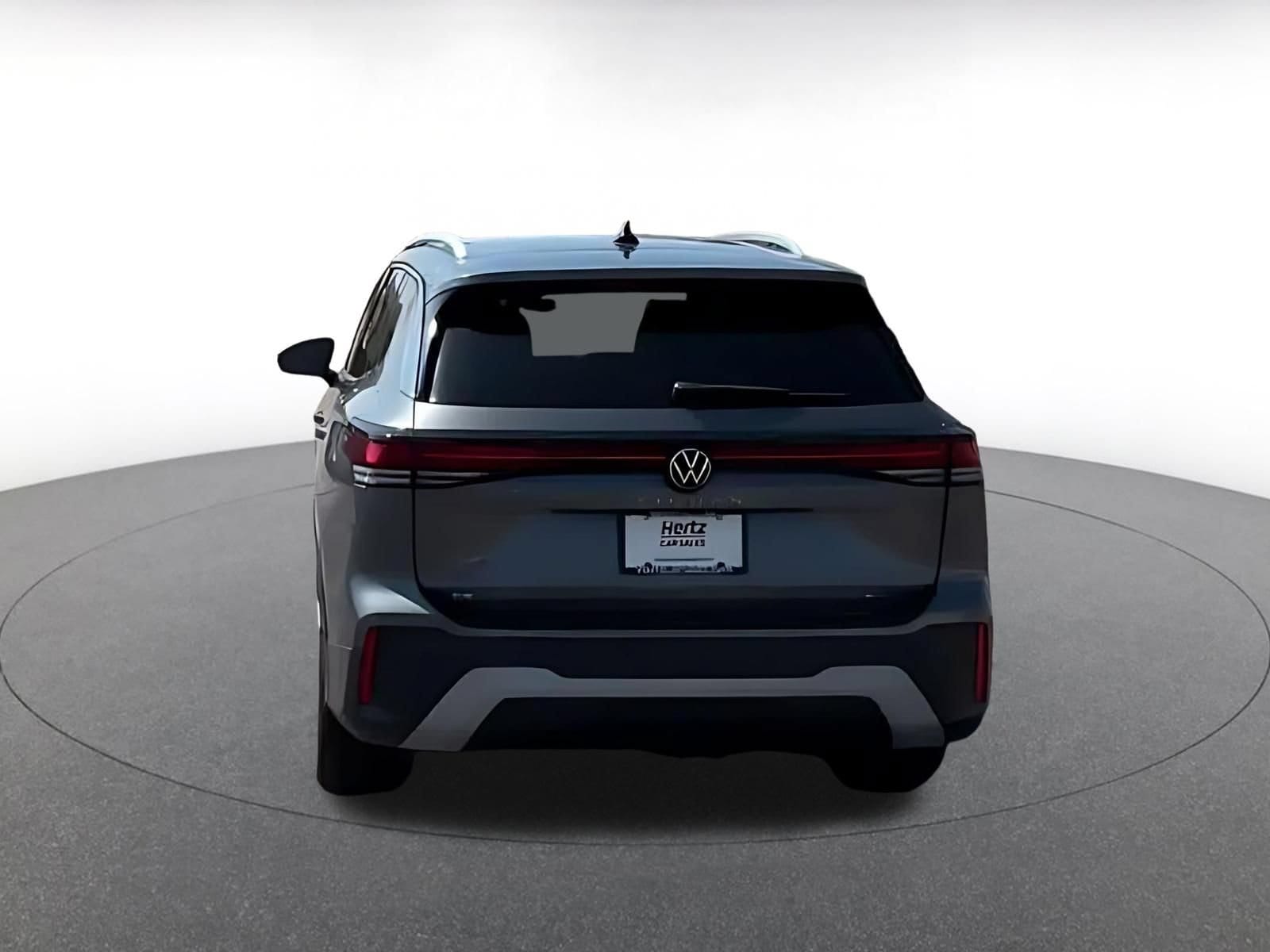 Thumbnail: 2026 Volkswagen Tiguan - 12