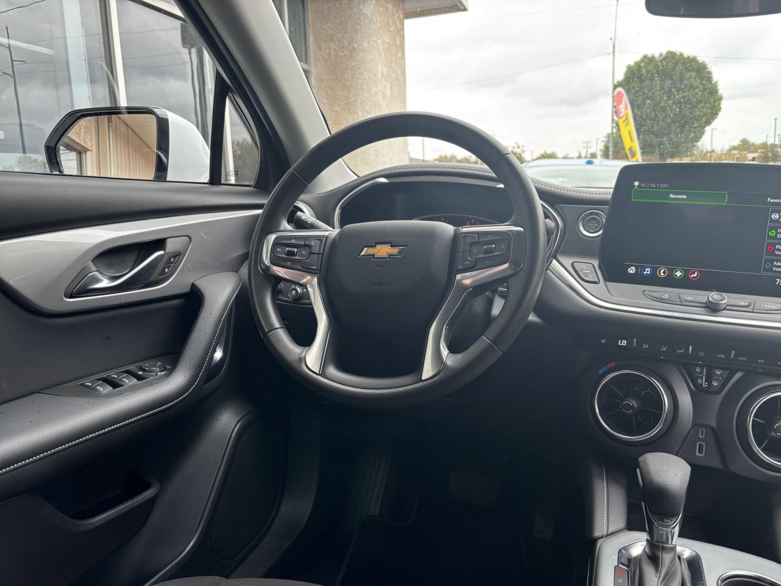 Thumbnail: 2026 Chevrolet Blazer - 35