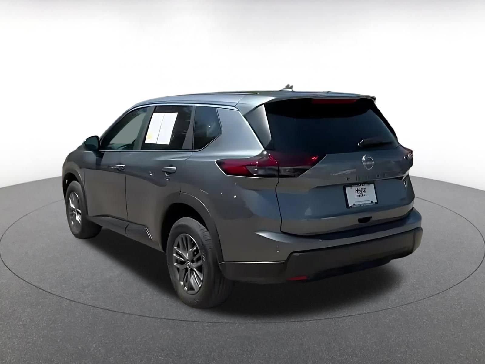Thumbnail: 2026 Nissan Rogue - 10