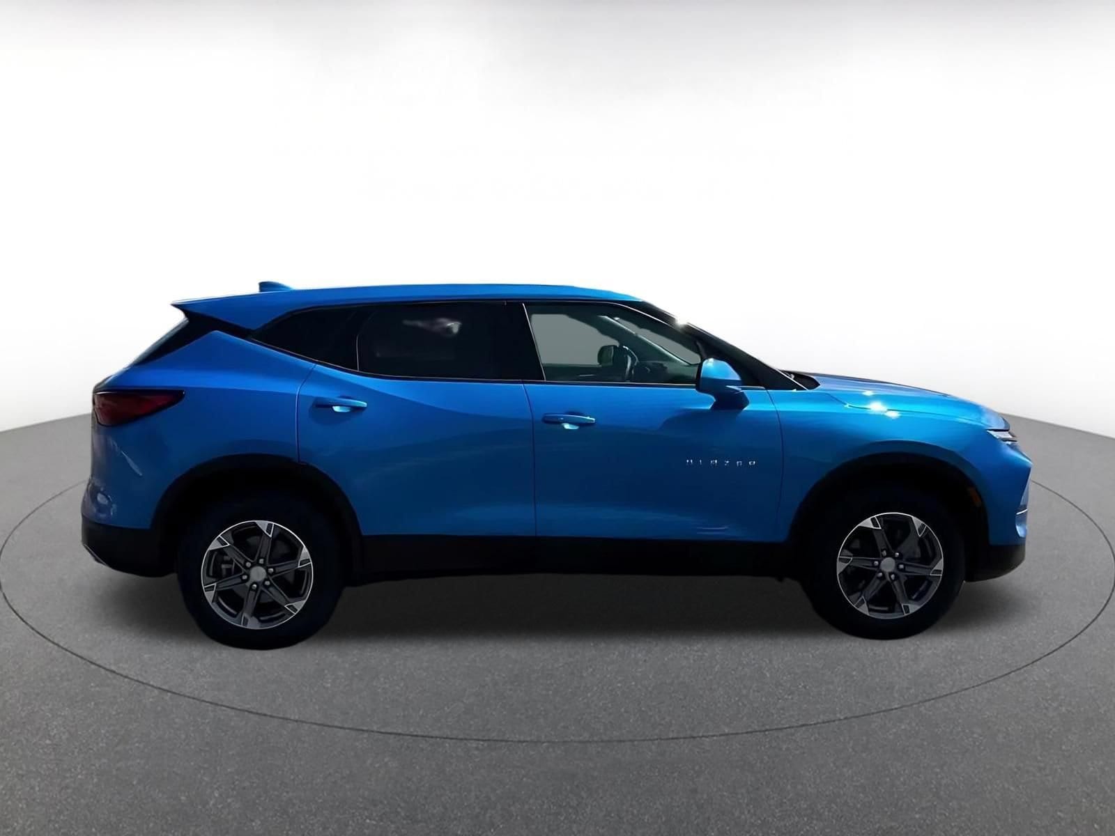 Thumbnail: 2026 Chevrolet Blazer - 15