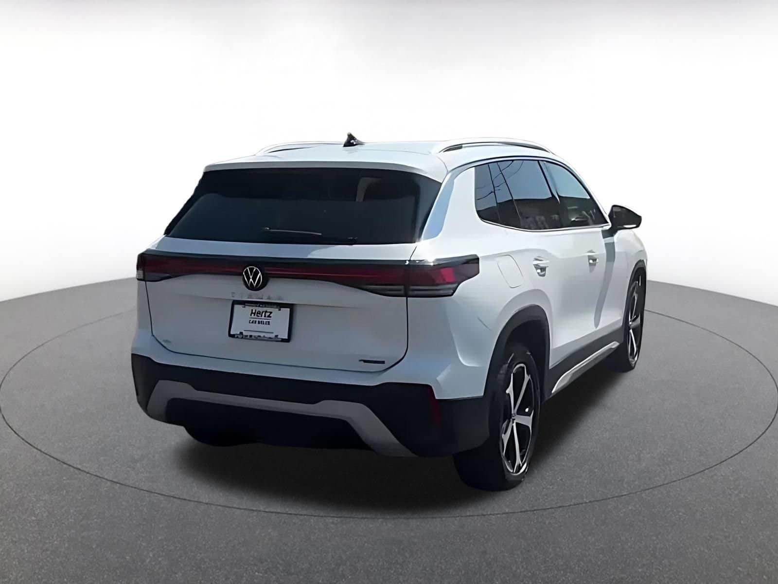 Thumbnail: 2026 Volkswagen Tiguan - 13