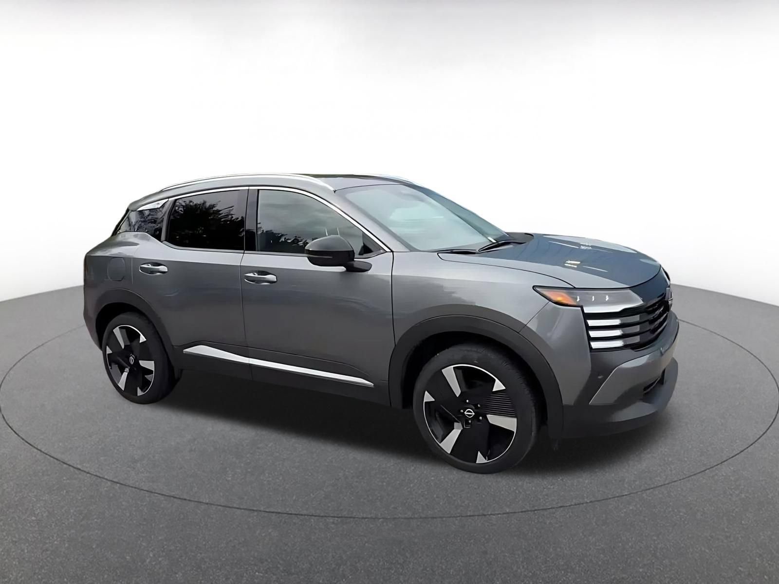 Thumbnail: 2026 Nissan Kicks - 2