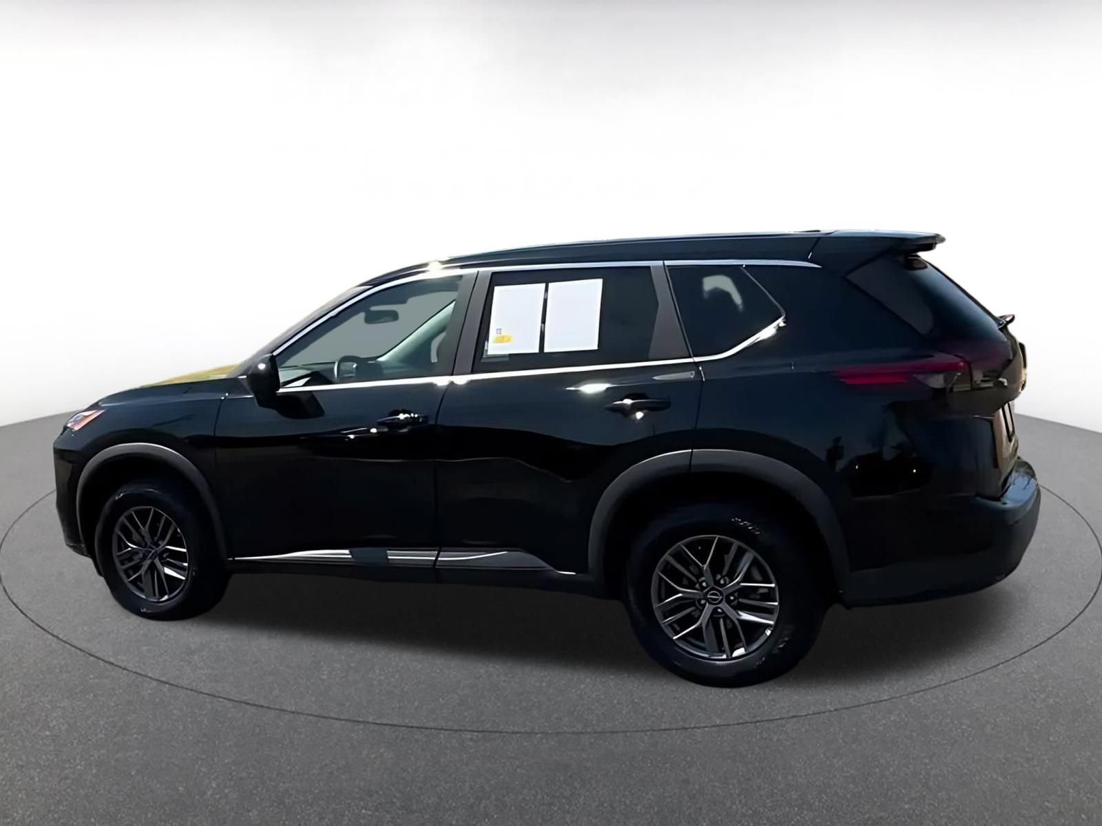 Thumbnail: 2026 Nissan Rogue - 9