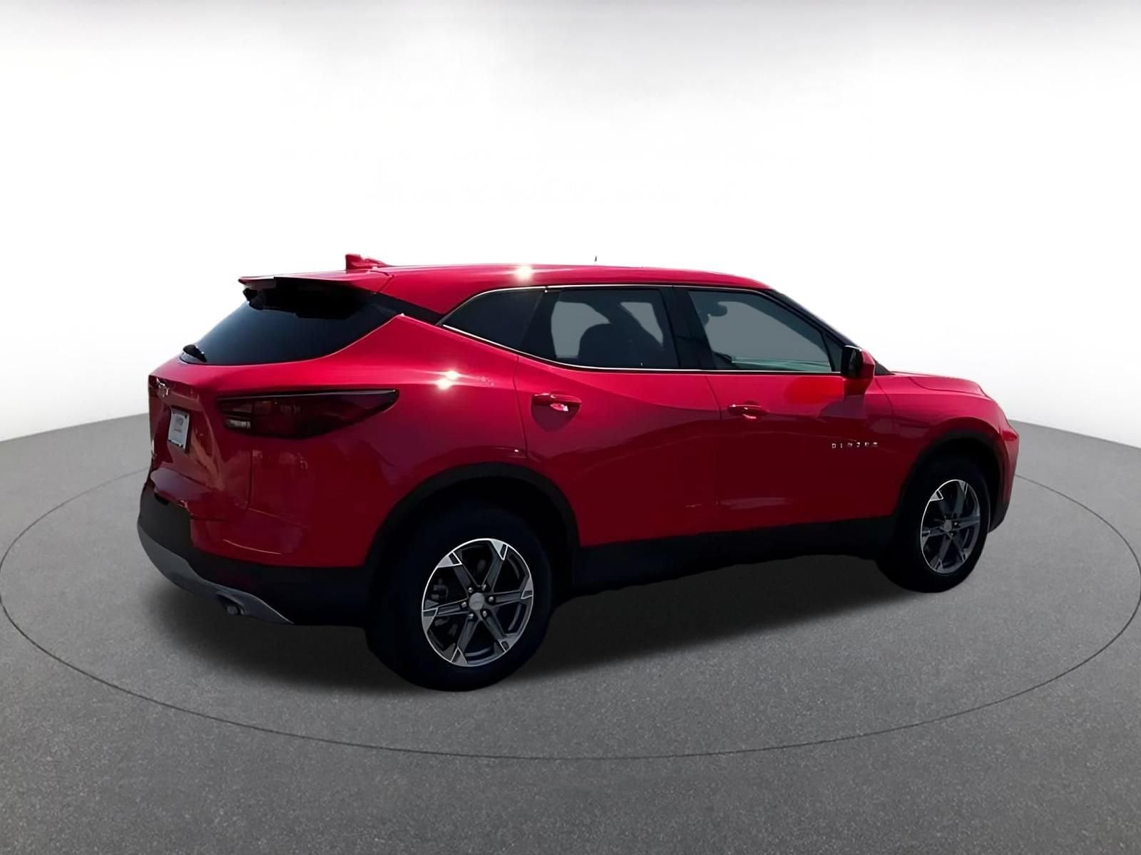 Thumbnail: 2026 Chevrolet Blazer - 10
