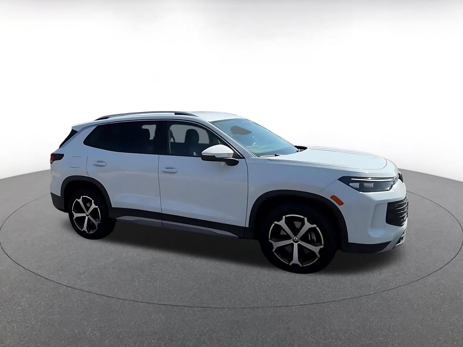 Thumbnail: 2026 Volkswagen Tiguan - 2