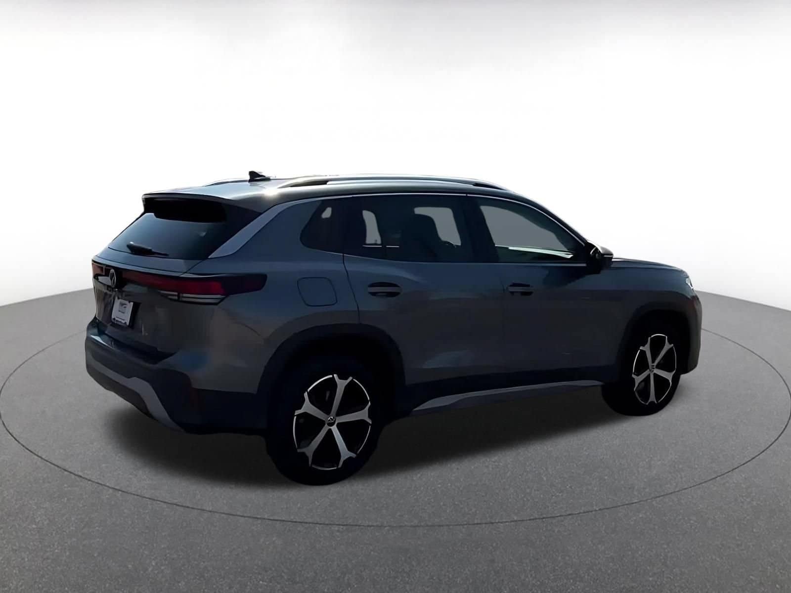 Thumbnail: 2026 Volkswagen Tiguan - 13