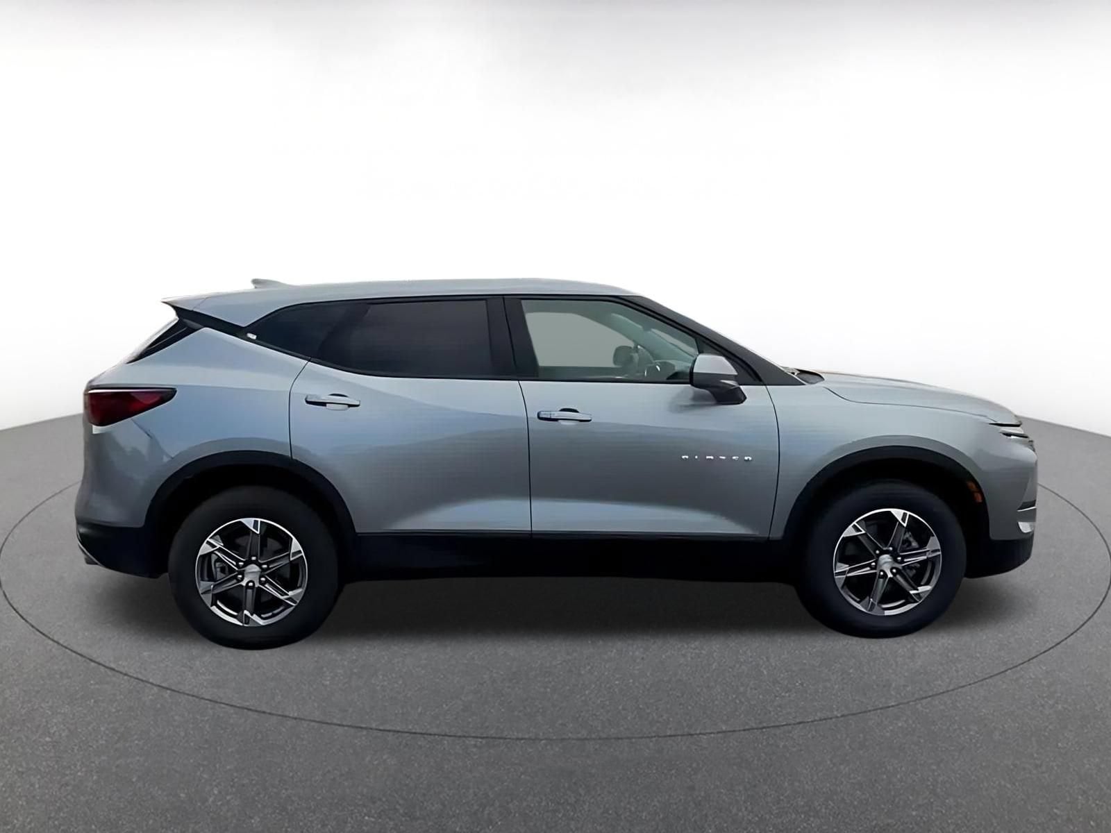 Thumbnail: 2026 Chevrolet Blazer - 15