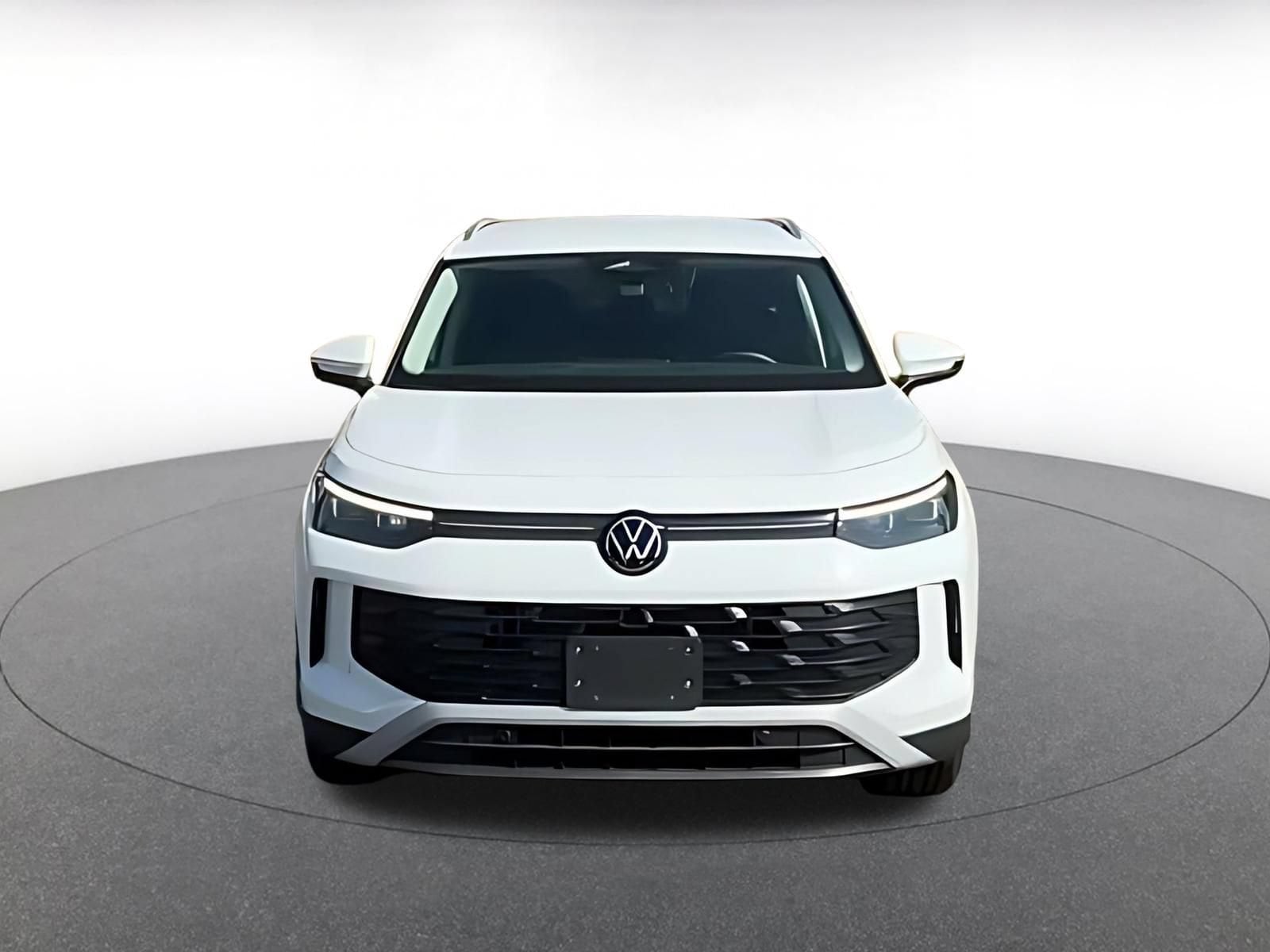 Thumbnail: 2026 Volkswagen Tiguan - 4